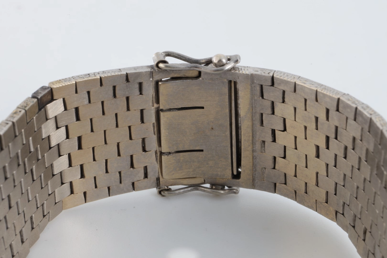 Piaget Classic 13433 18k White Gold 33mm Watch (98.41g.)
