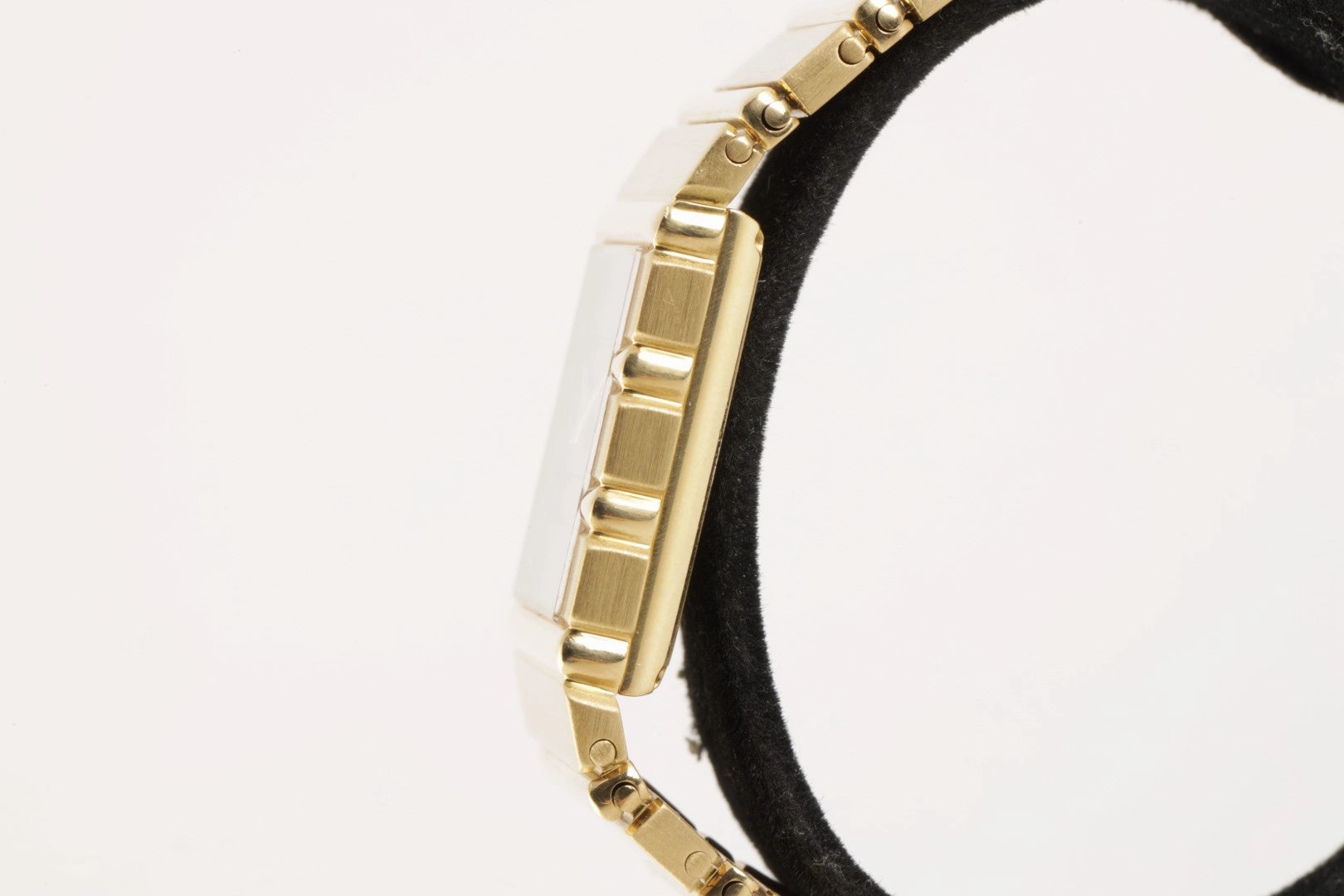 Piaget Polo 7131 C 701 18k Yellow Gold 25mm Ladies Watch (126.50g.)