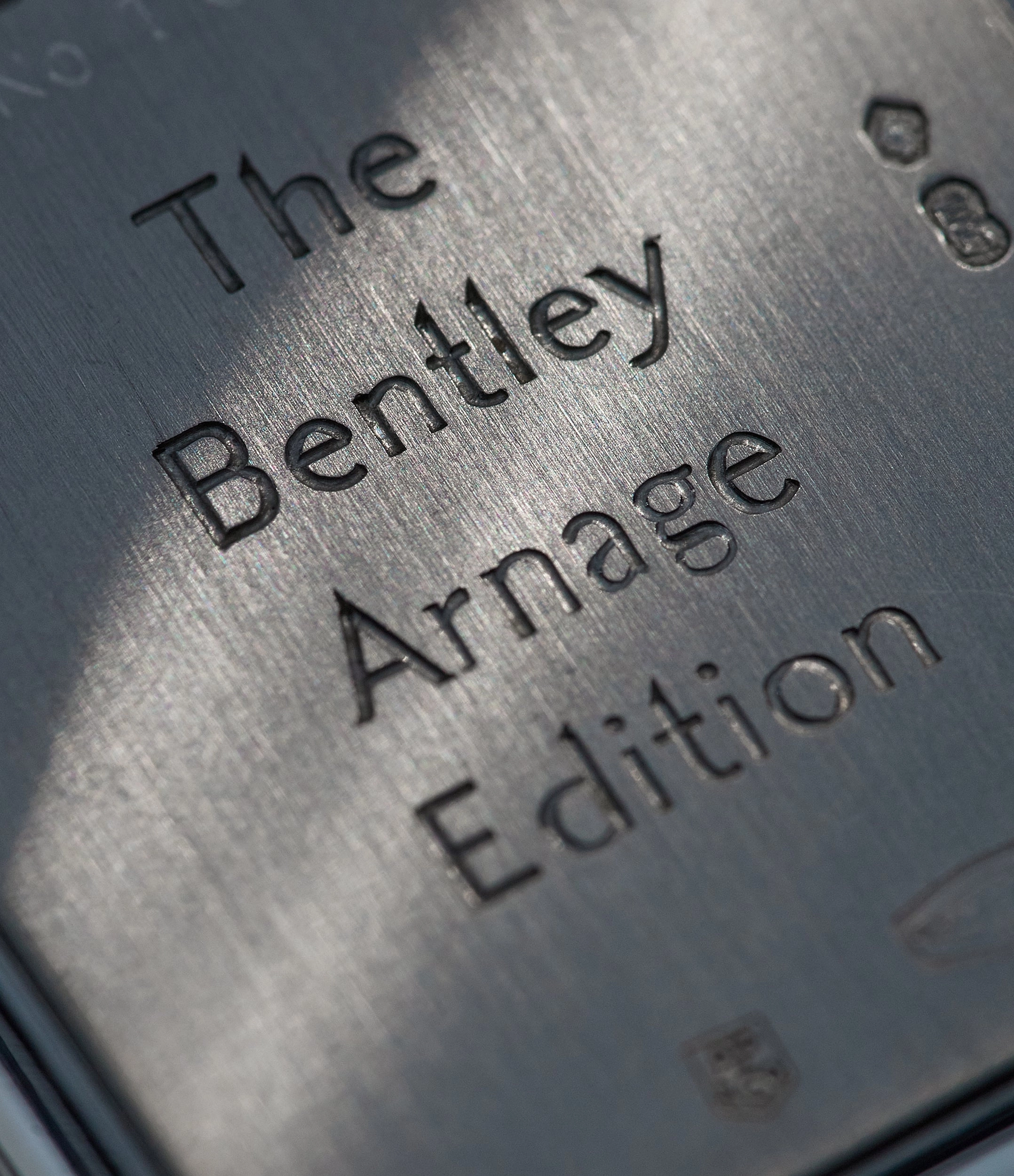 Quantime 25910BC | "The Bentley Arnage Edition" | White Gold