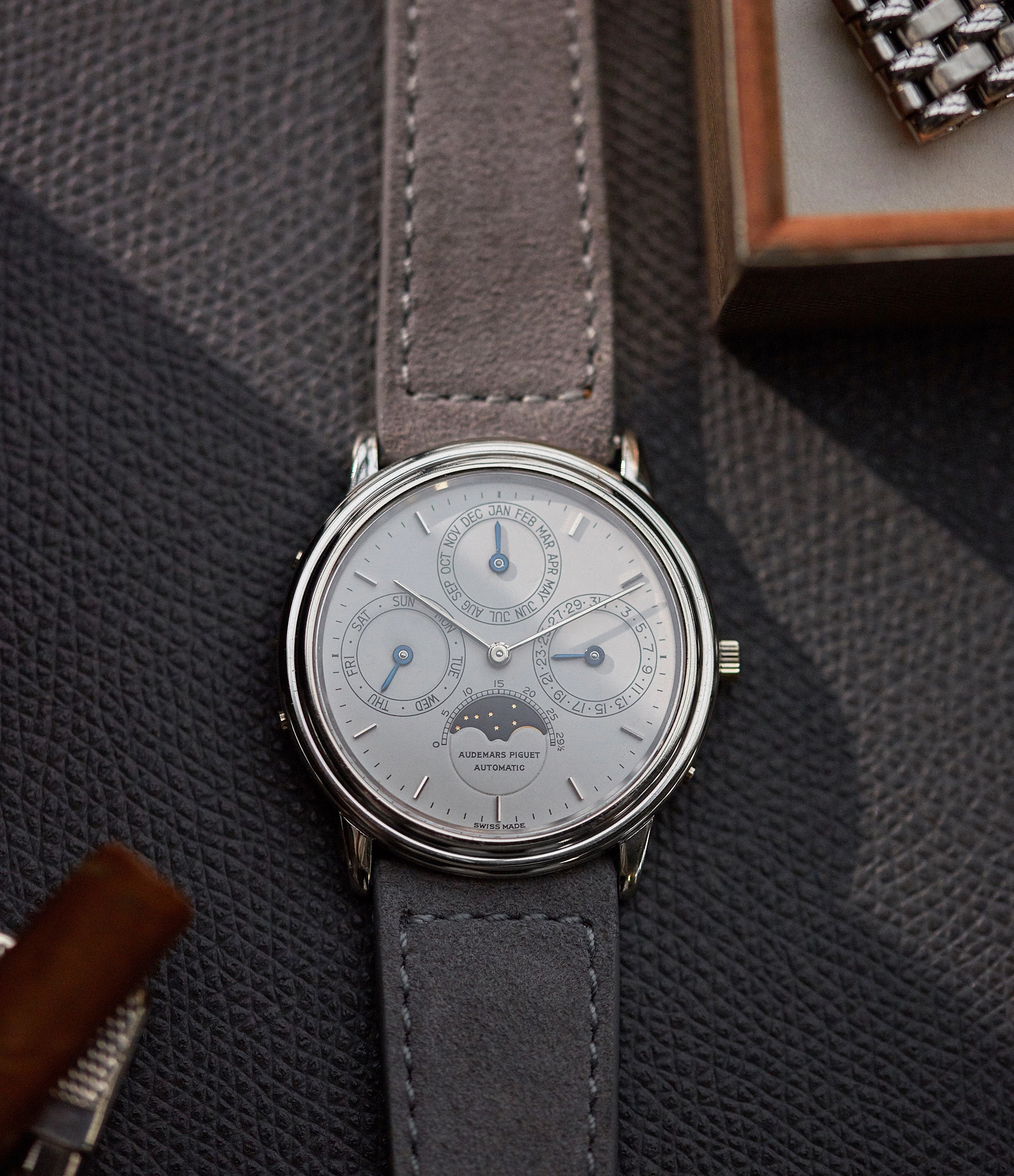 Quantime Perpetual Calendar 25548BC | White Gold