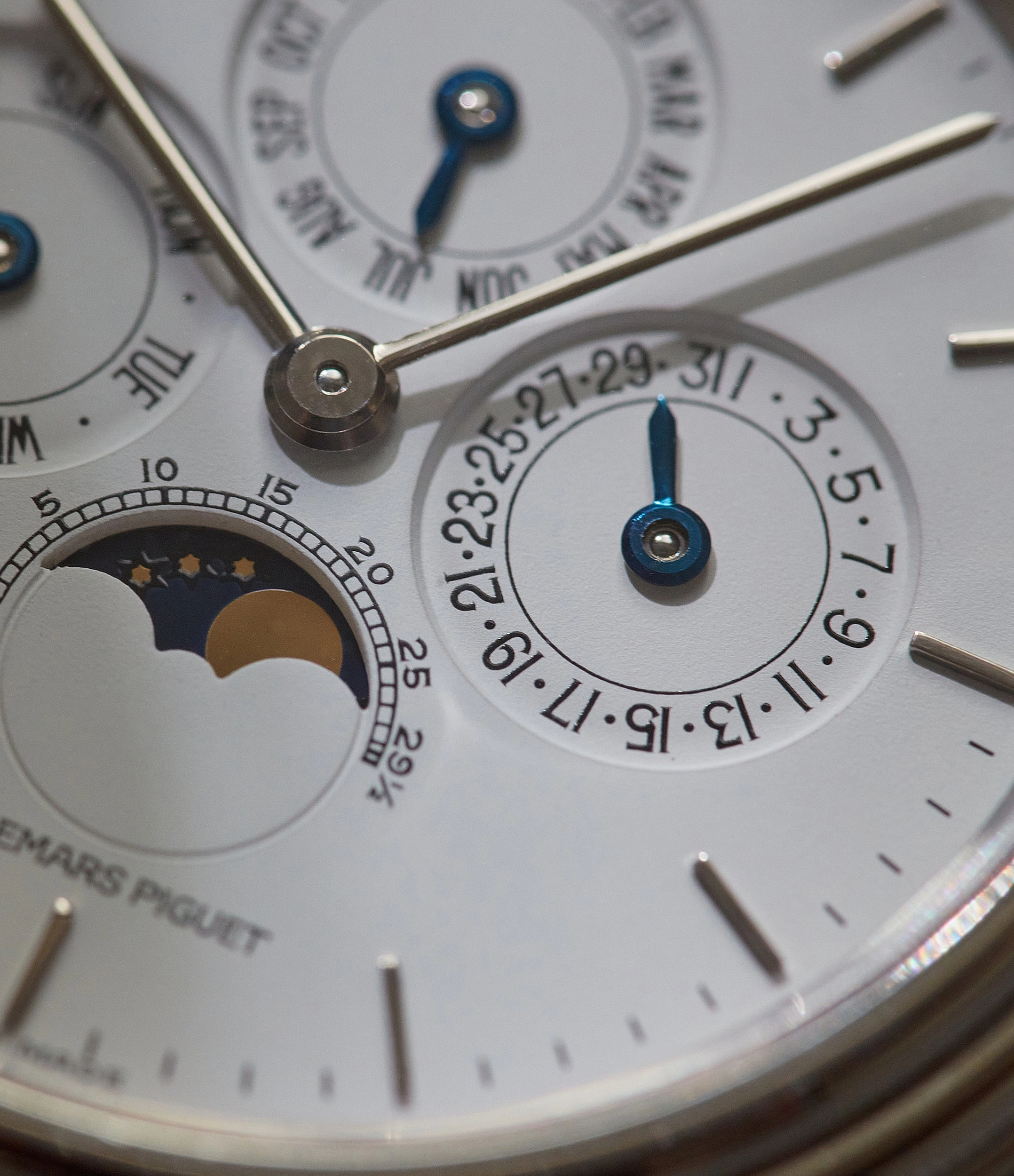 Quantime Perpetuel 25717PT | Platinum