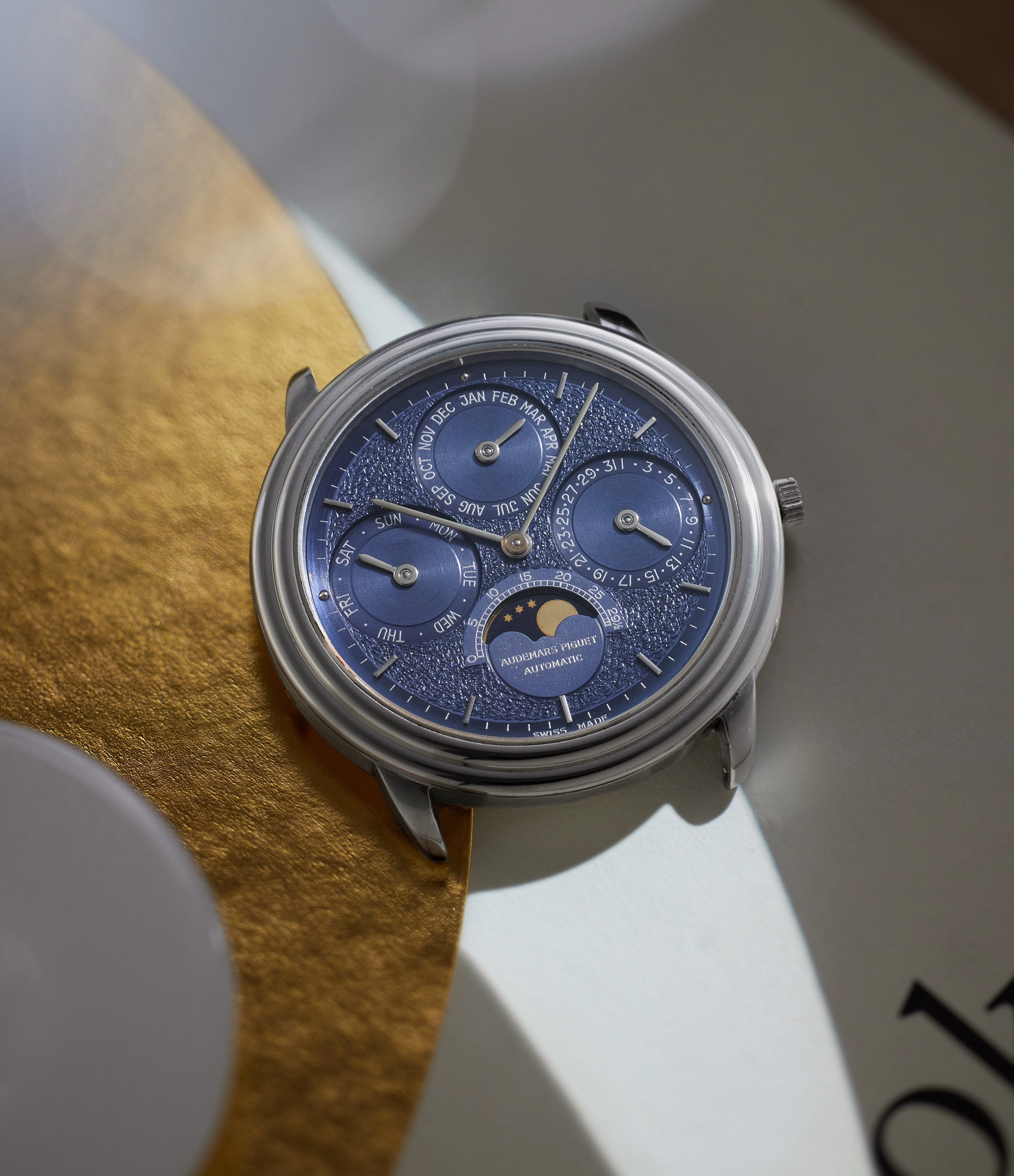 Quantime Perptuel 'Tuscan' dial | 25657 | Platinum
