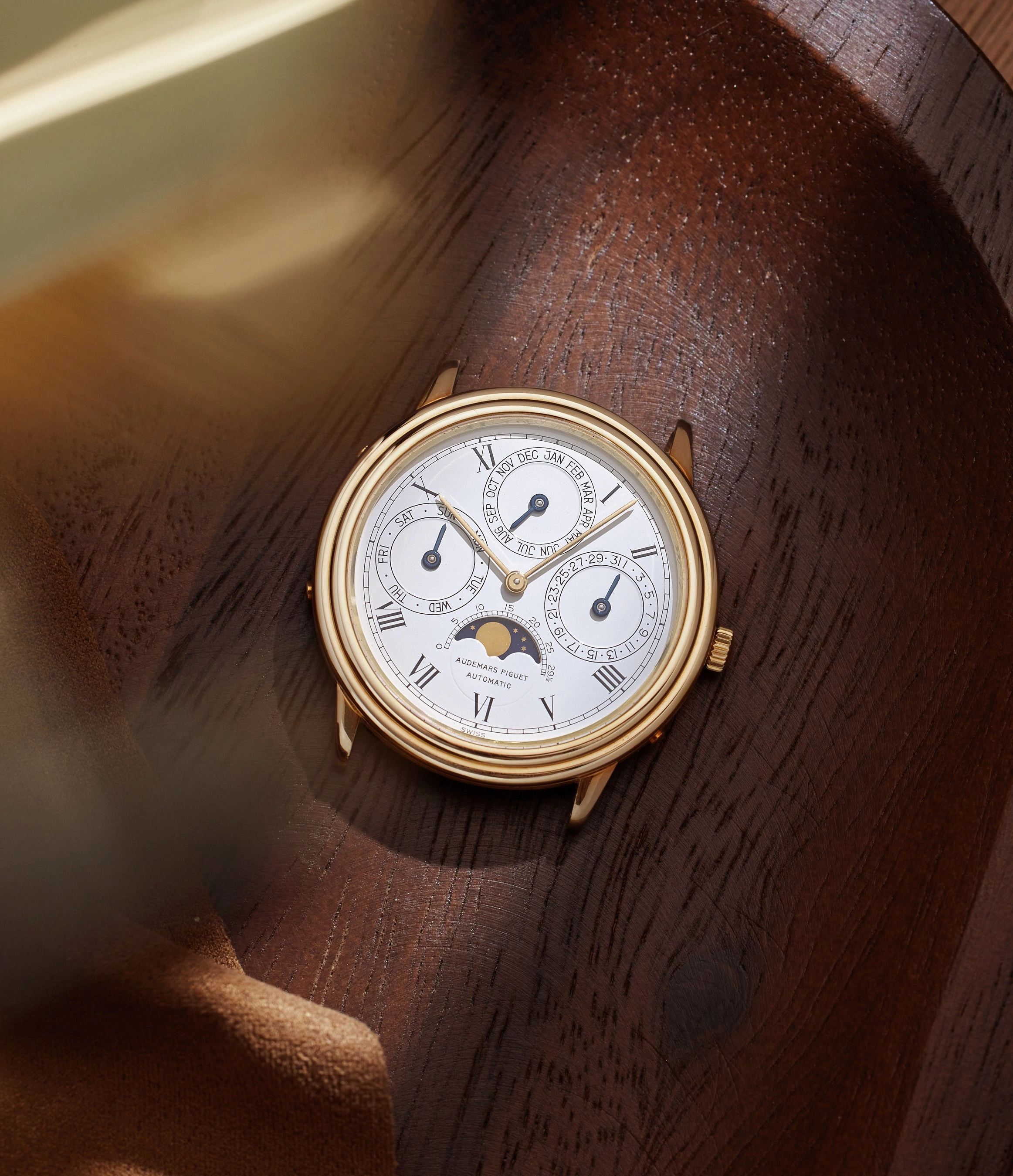 Quantime Perptuel Automatique | 5548BA | Yellow Gold