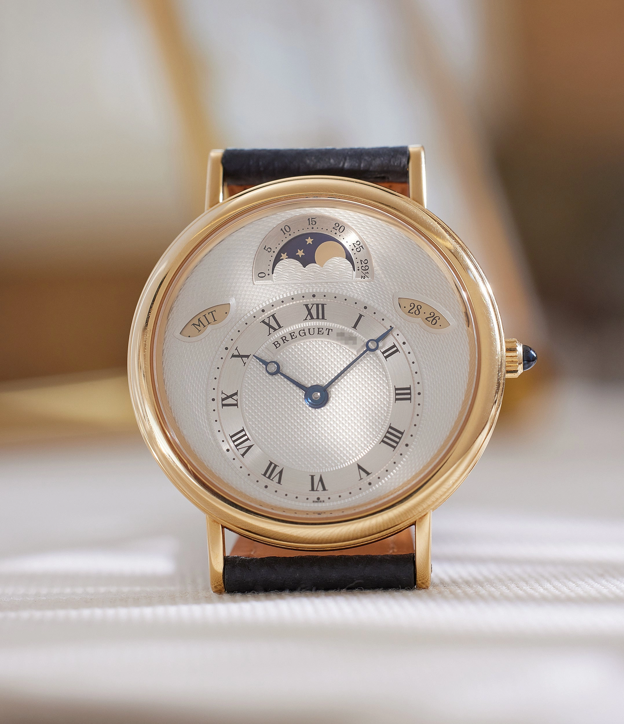 Ref. 3330 | Yellow Gold