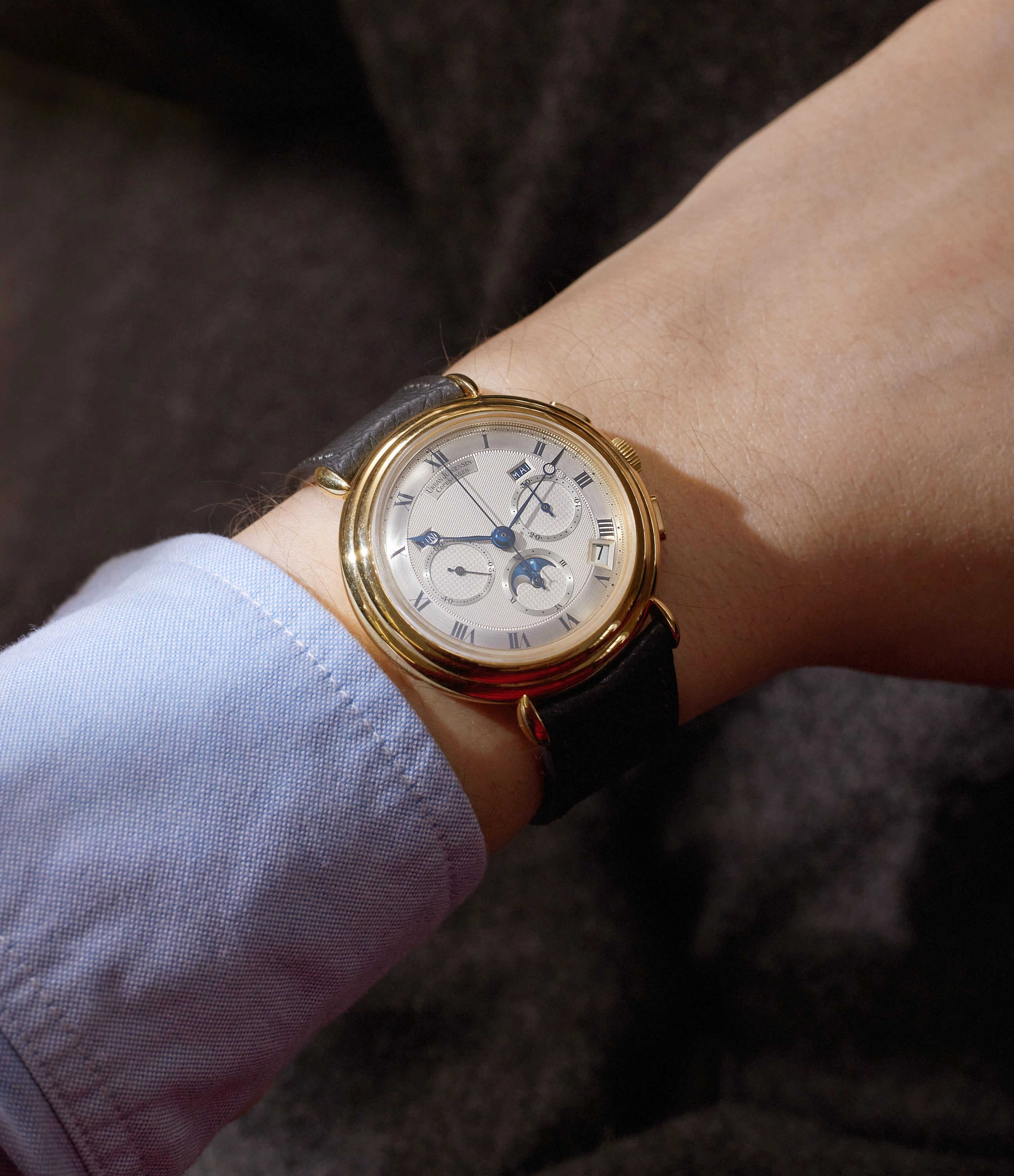 Reference 1 | Calendar Chronograph | Yellow Gold