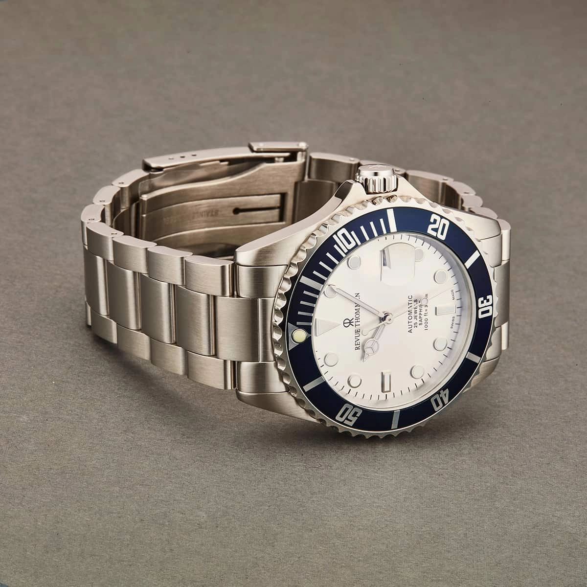 Revue Thommen Men's 17571.2125 'Diver' Silver Dial Stainless Steel Bracelet Swiss Automatic Watch