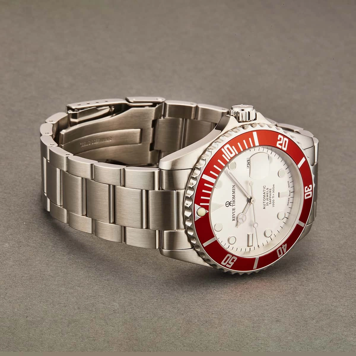 Revue Thommen Men's 17571.2126 'Diver' Silver Dial Stainless Steel Bracelet Swiss Automatic Watch