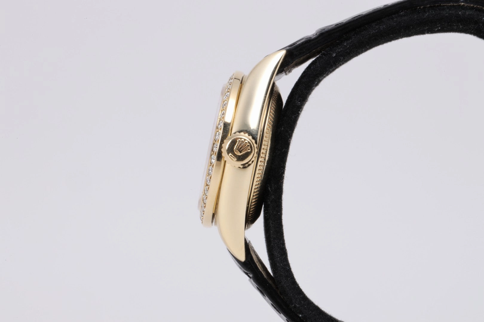 Rolex Oyster Perpetual 67197 14k Yellow Gold 24mm Watch