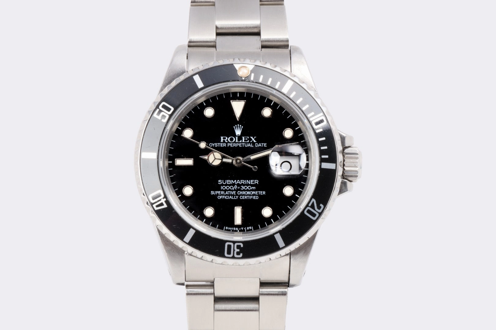 Rolex Submariner 16610 Stainless Steel 40mm Watch