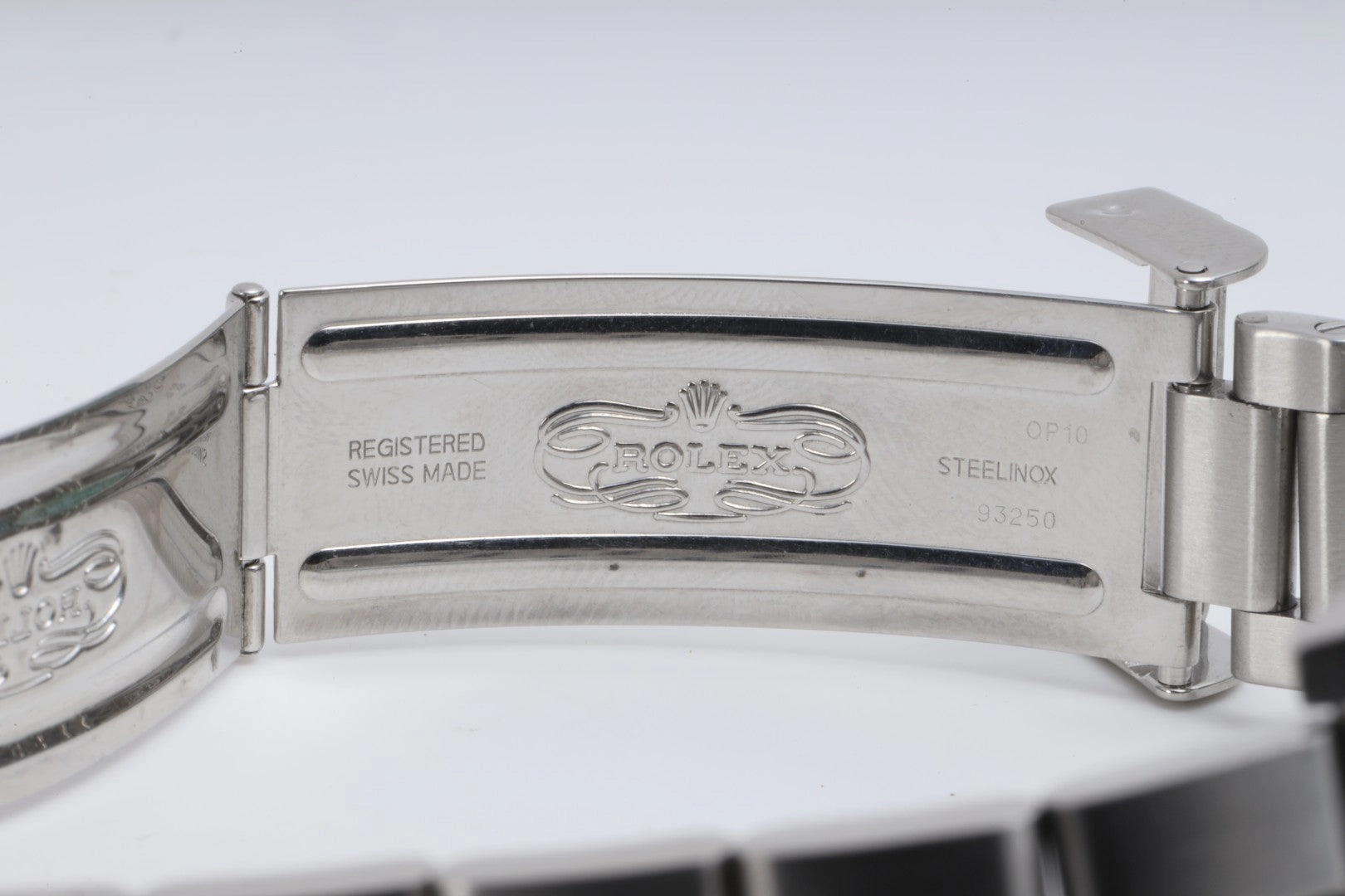Rolex Submariner 16610 Stainless Steel 40mm Watch