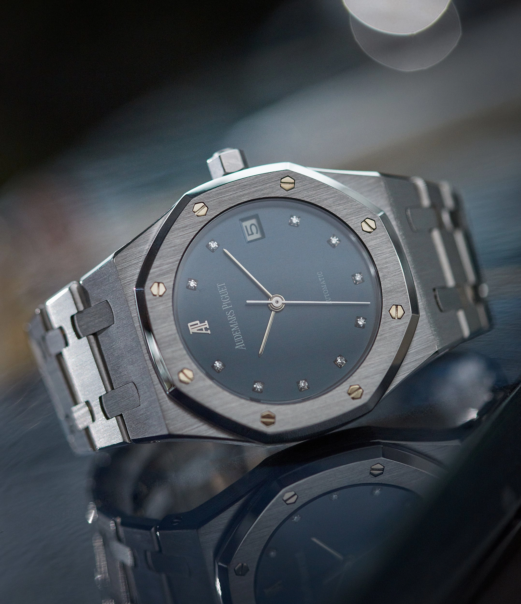 Royal Oak 14790PT | mid-size | platinum