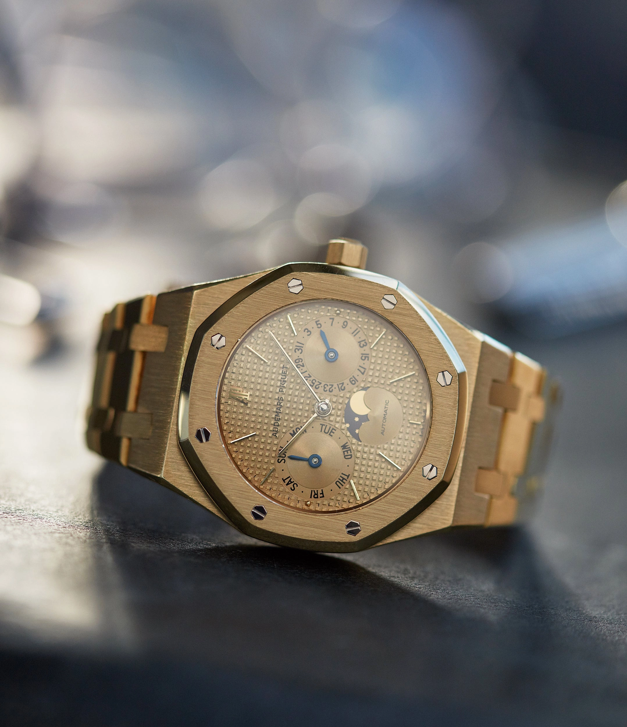 Royal Oak 25594BA | yellow gold