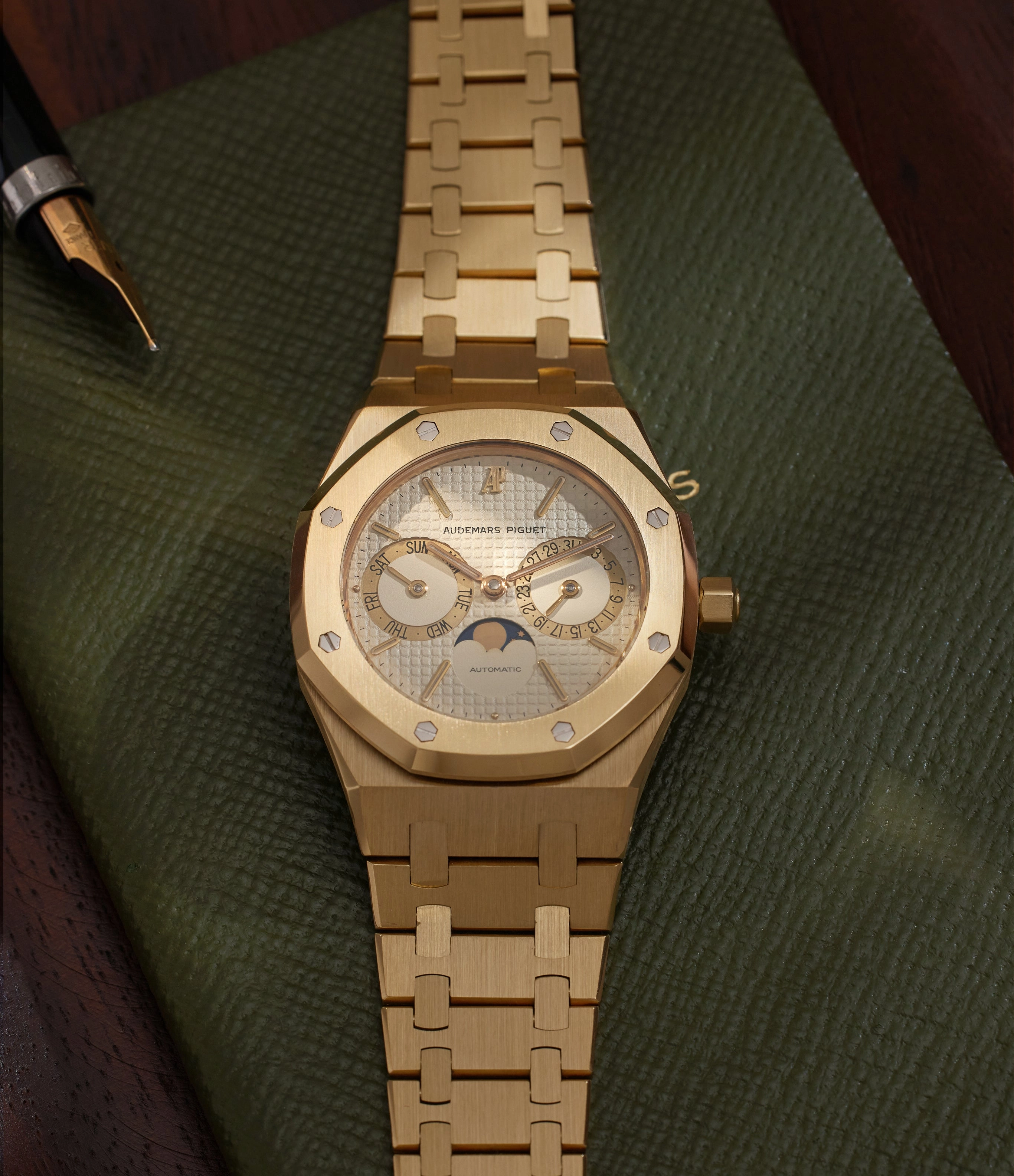 Royal Oak 25594BA | Yellow Gold