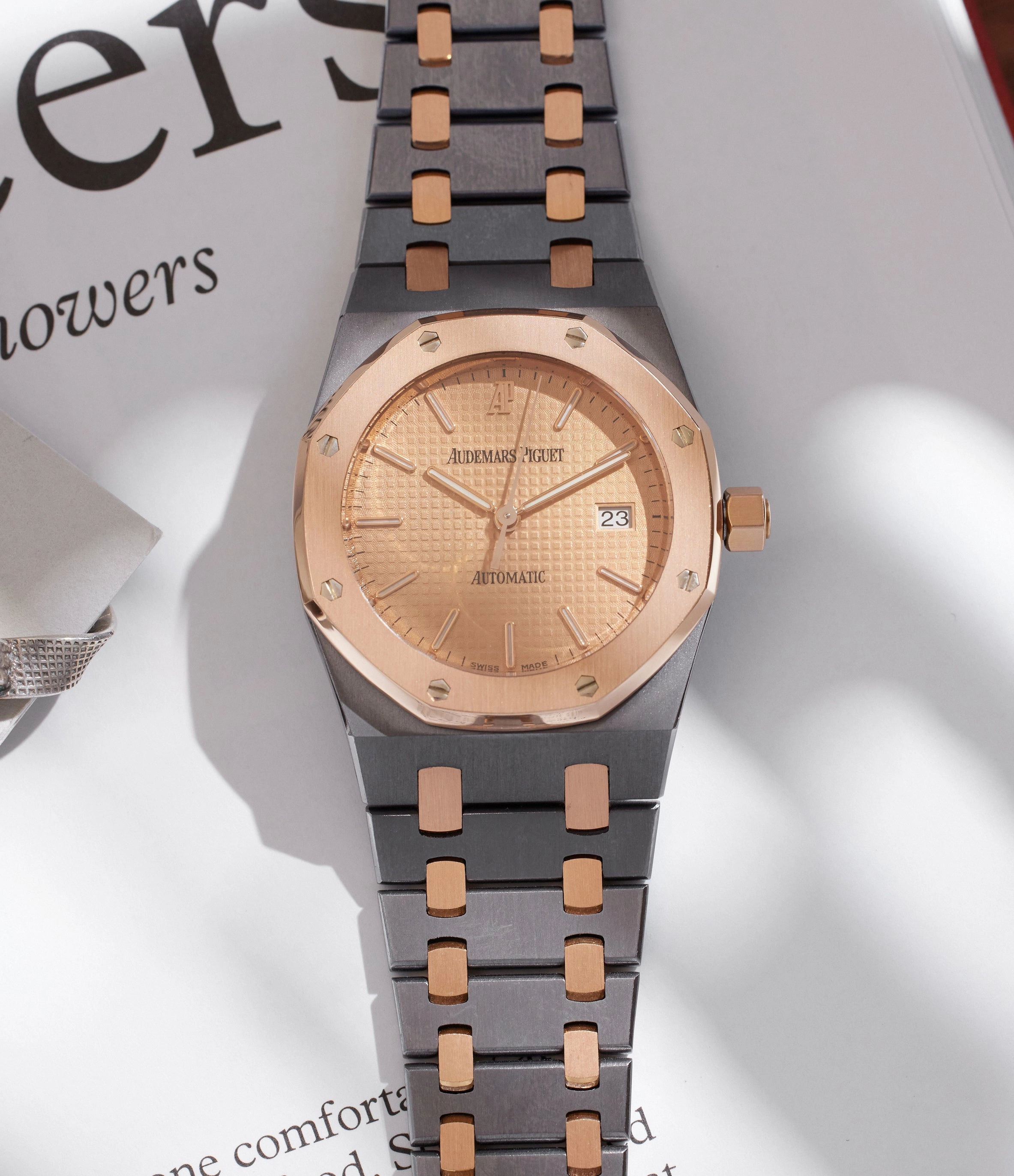 Royal Oak | 15000TR | Tantalum and Rose Gold