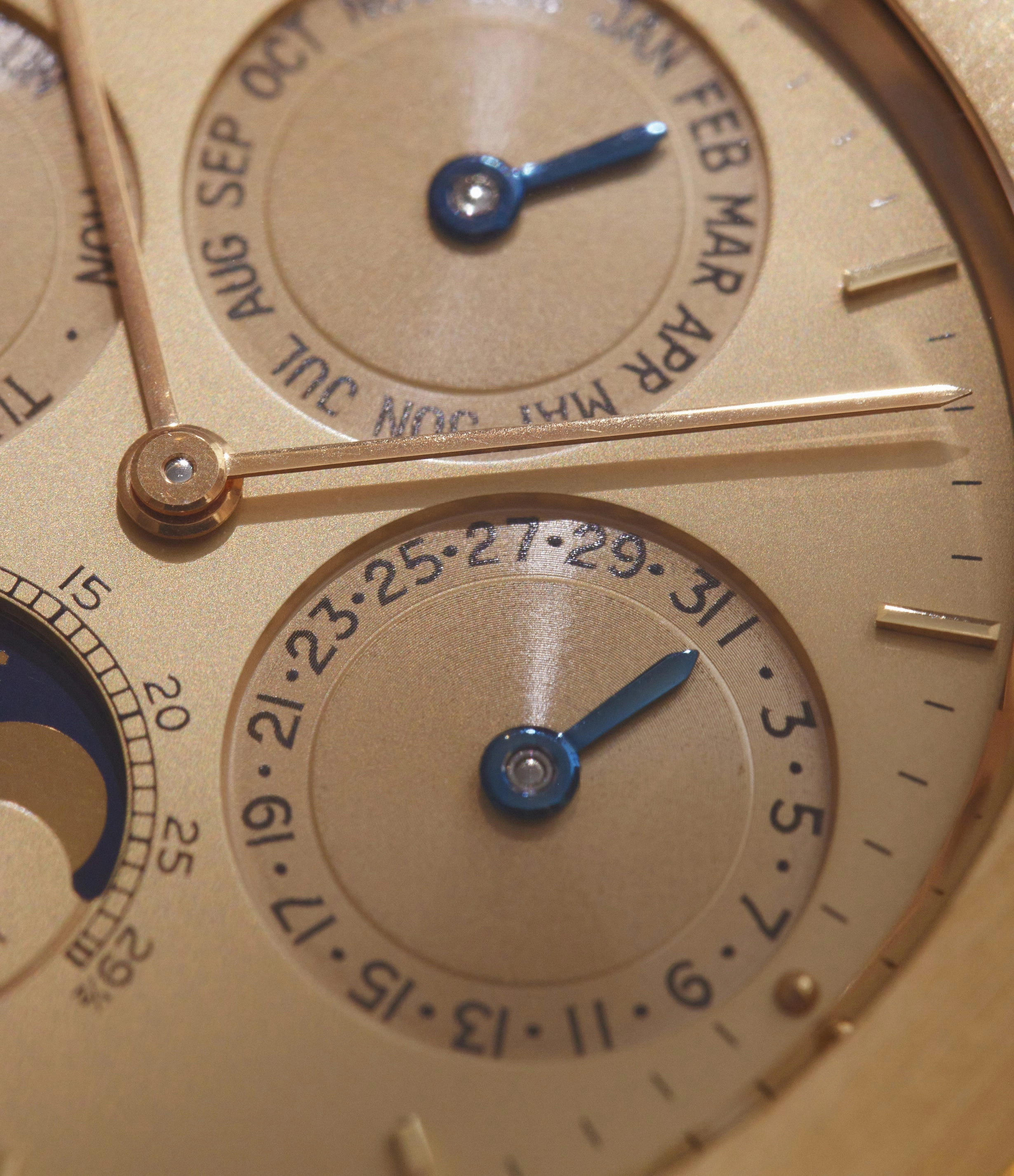 Royal Oak | Quantime Perptuel | Yellow Gold