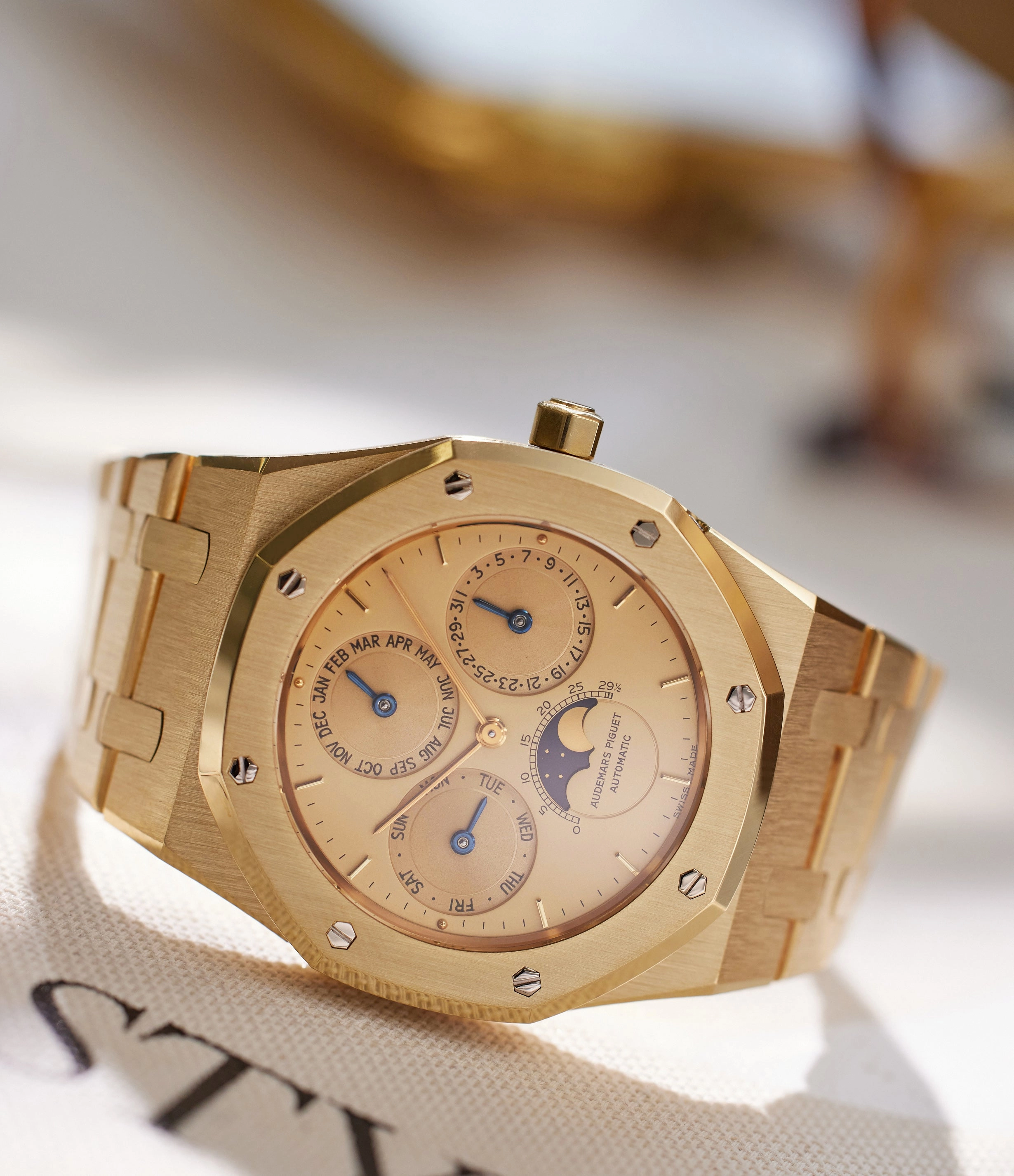 Royal Oak | Quantime Perptuel | Yellow Gold