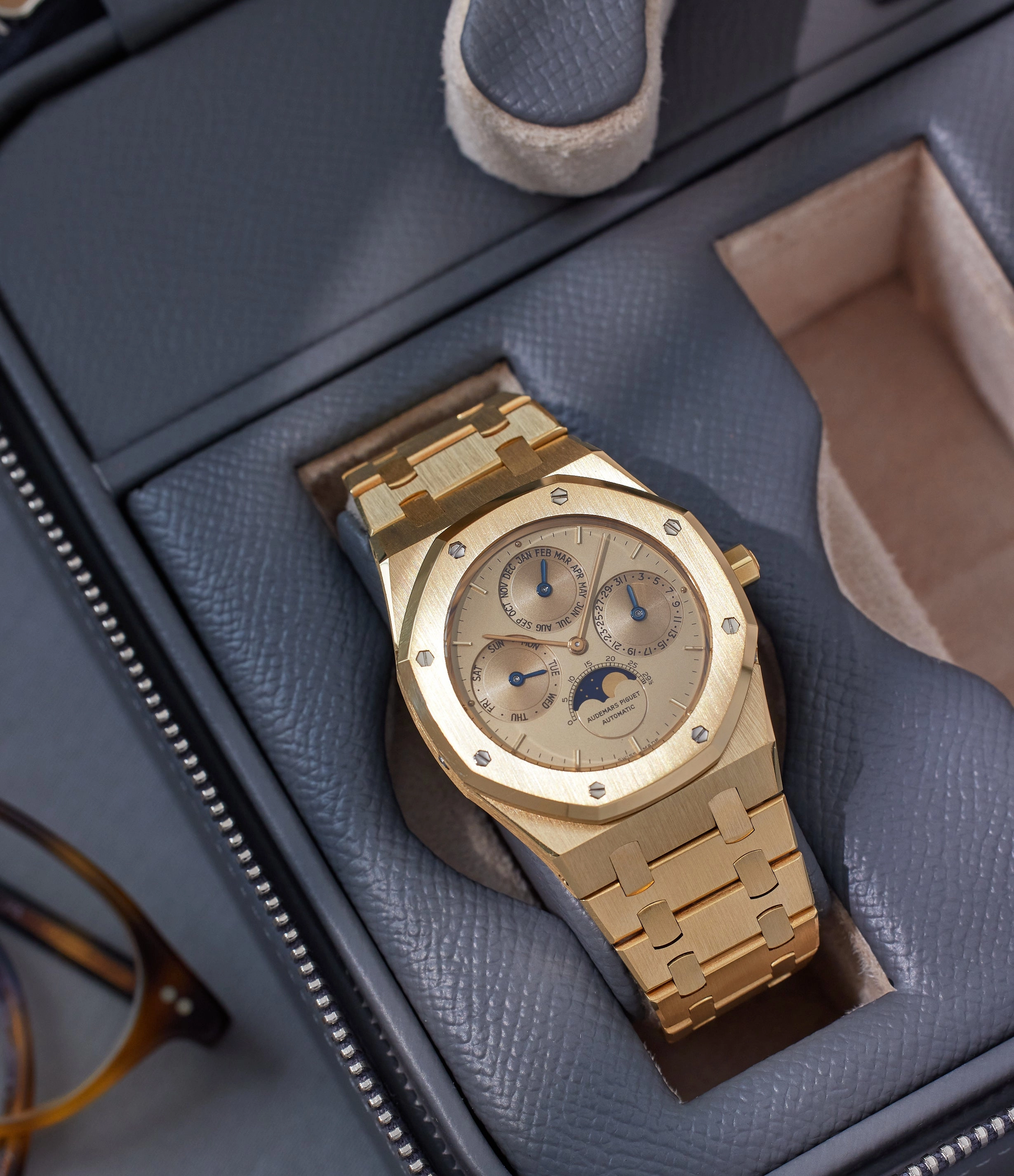 Royal Oak | Quantime Perptuel | Yellow Gold