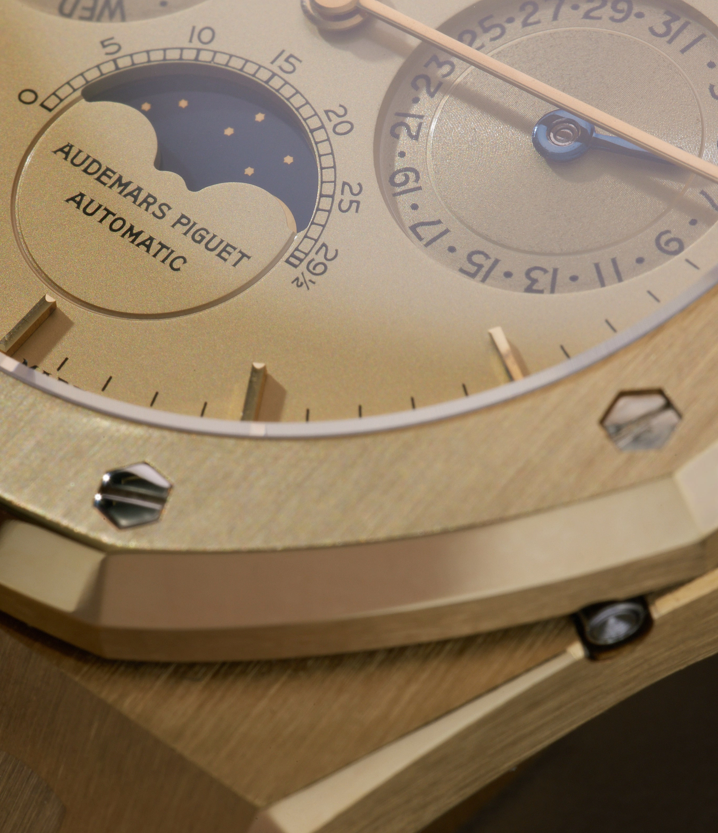 Royal Oak | Ref. 25654BA | Quantieme Perpetual | Yellow Gold