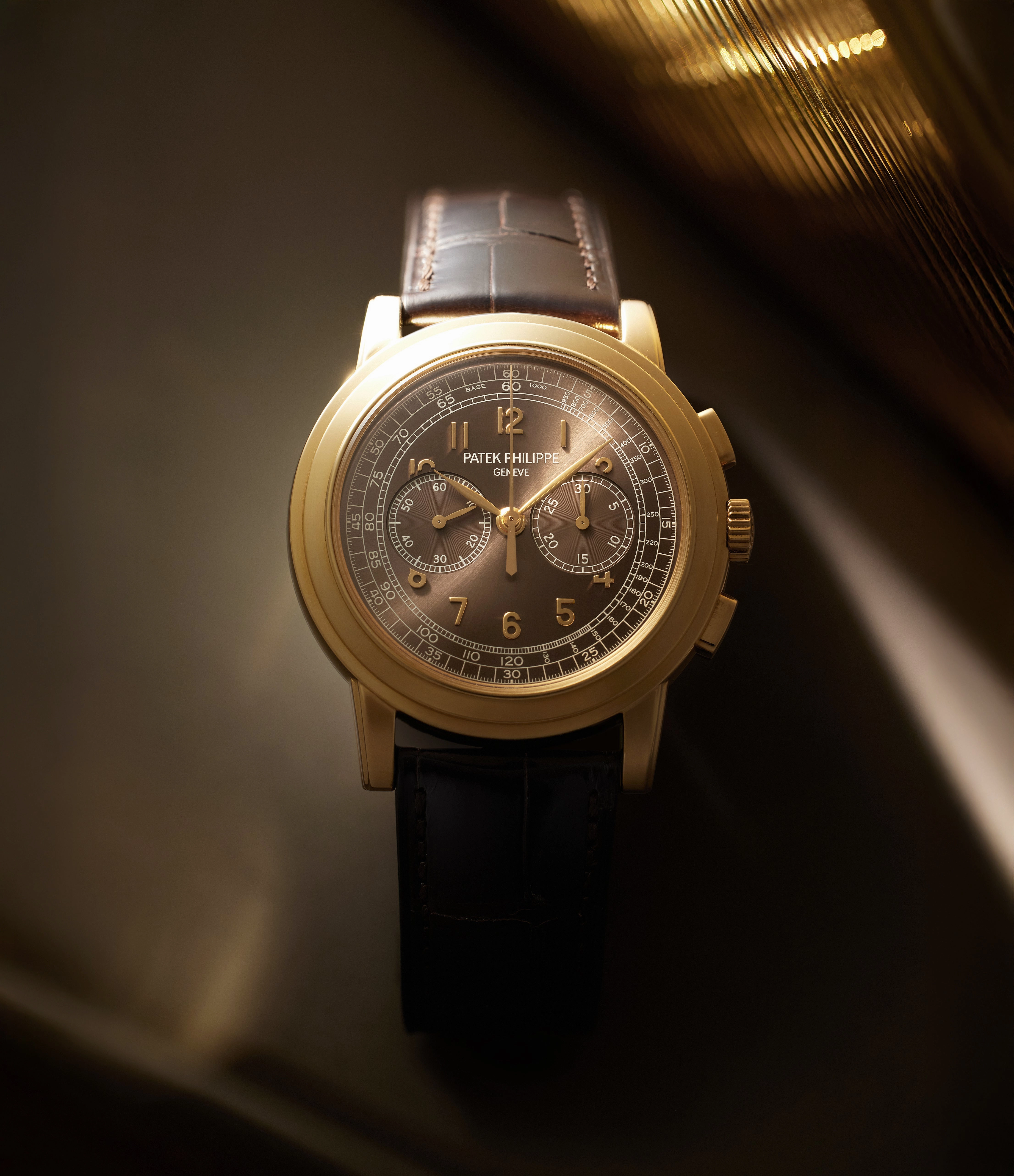 Saatchi Edition Chronograph | 5070J-012 | Yellow Gold