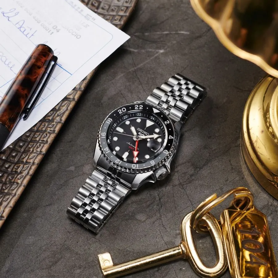 Seiko 5 'Black Grape' GMT