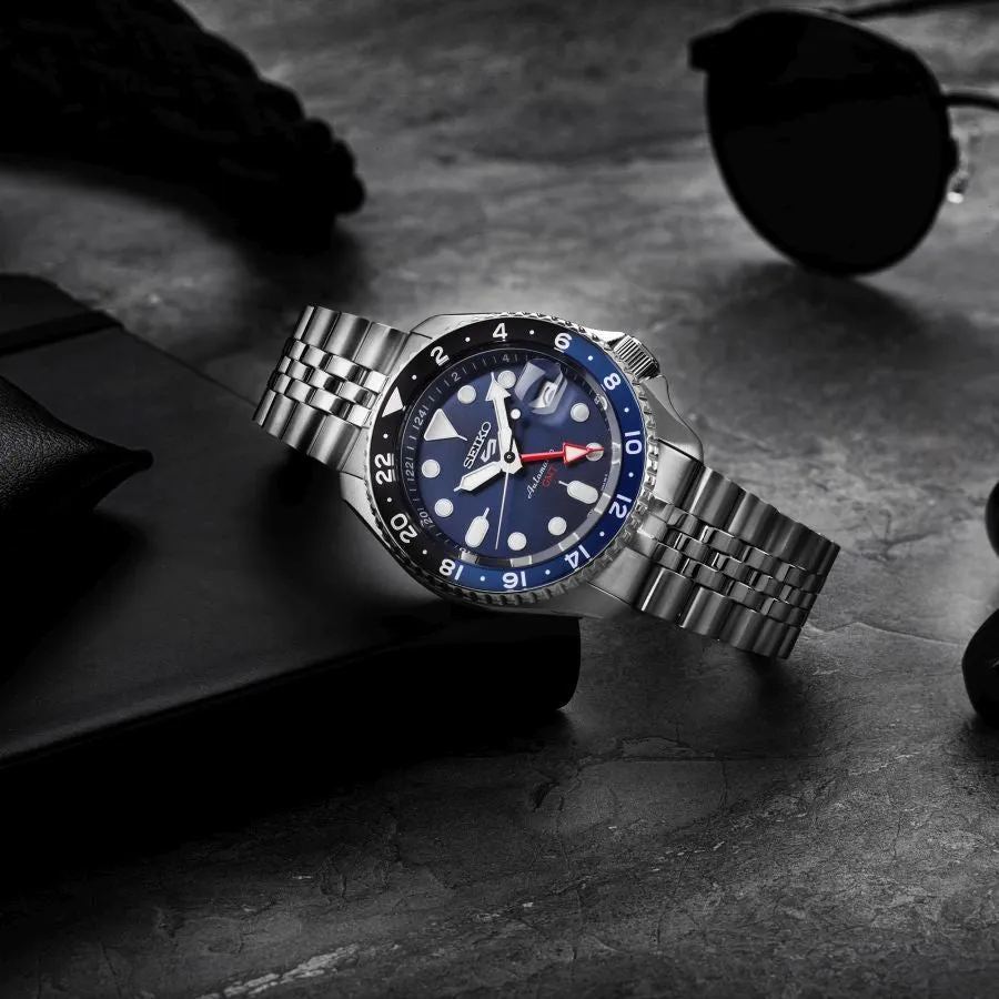 Seiko 5 'Blueberry' GMT