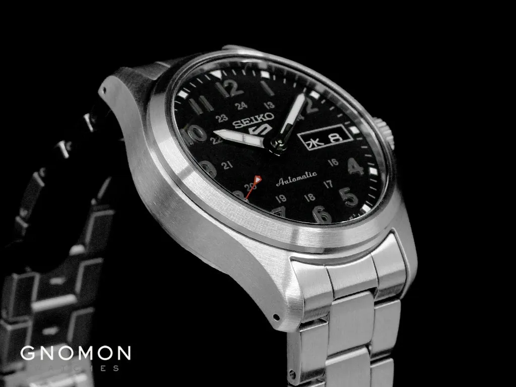 Seiko 5 Sports Field Sports Style Automatic 36 Black Ref. SBSA197