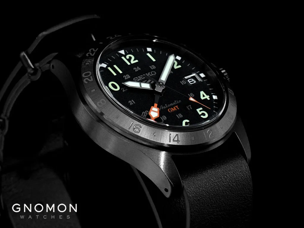Seiko 5 Sports Field Street Style GMT Blackout Ref. SBSC013