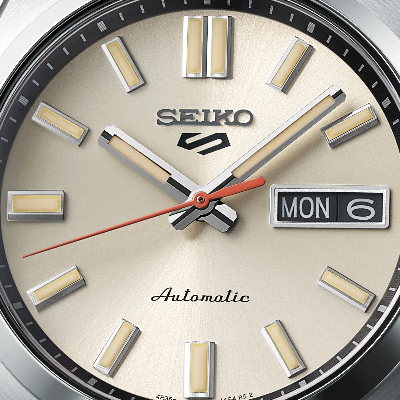 Seiko 5 Sports SNXS 'Beige Chinos'