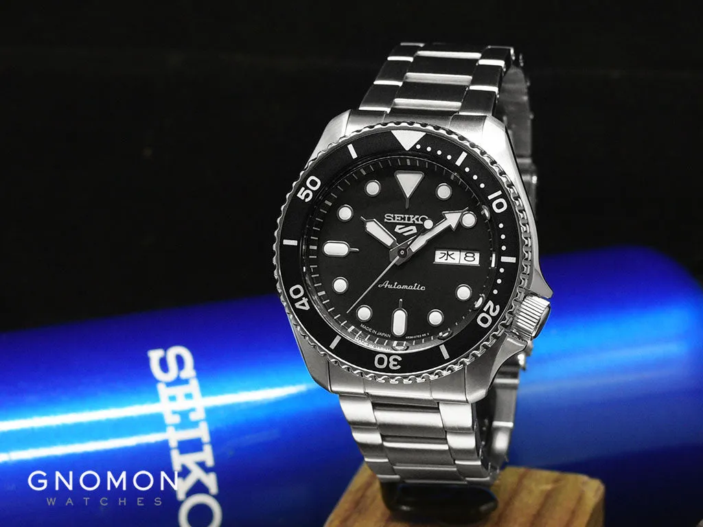 Seiko 5 Sports Sports Style Black Ref. SBSA005