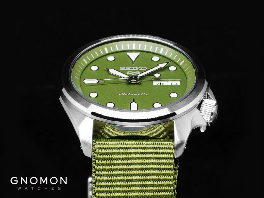 Seiko 5 Sports Sports Style Military Green 40 Ref. SBSA055