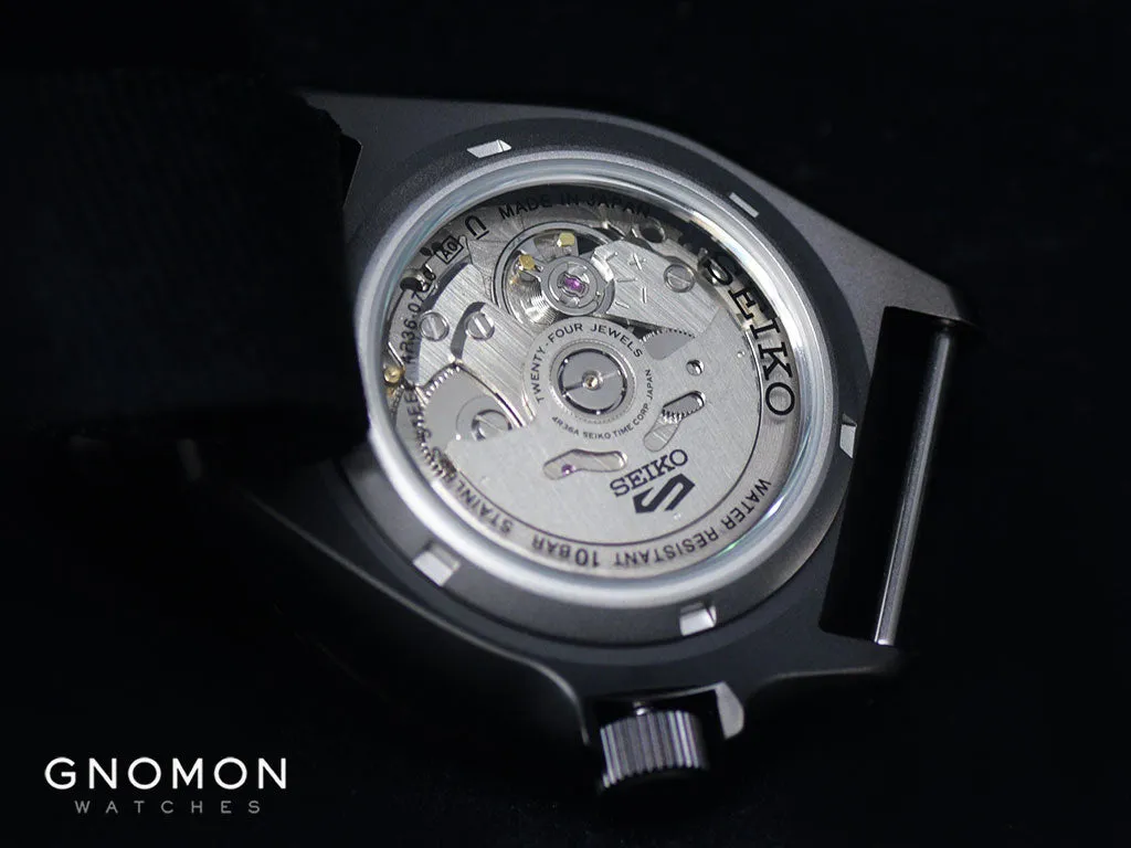 Seiko 5 Sports Street Style Blackout Ref. SBSA025