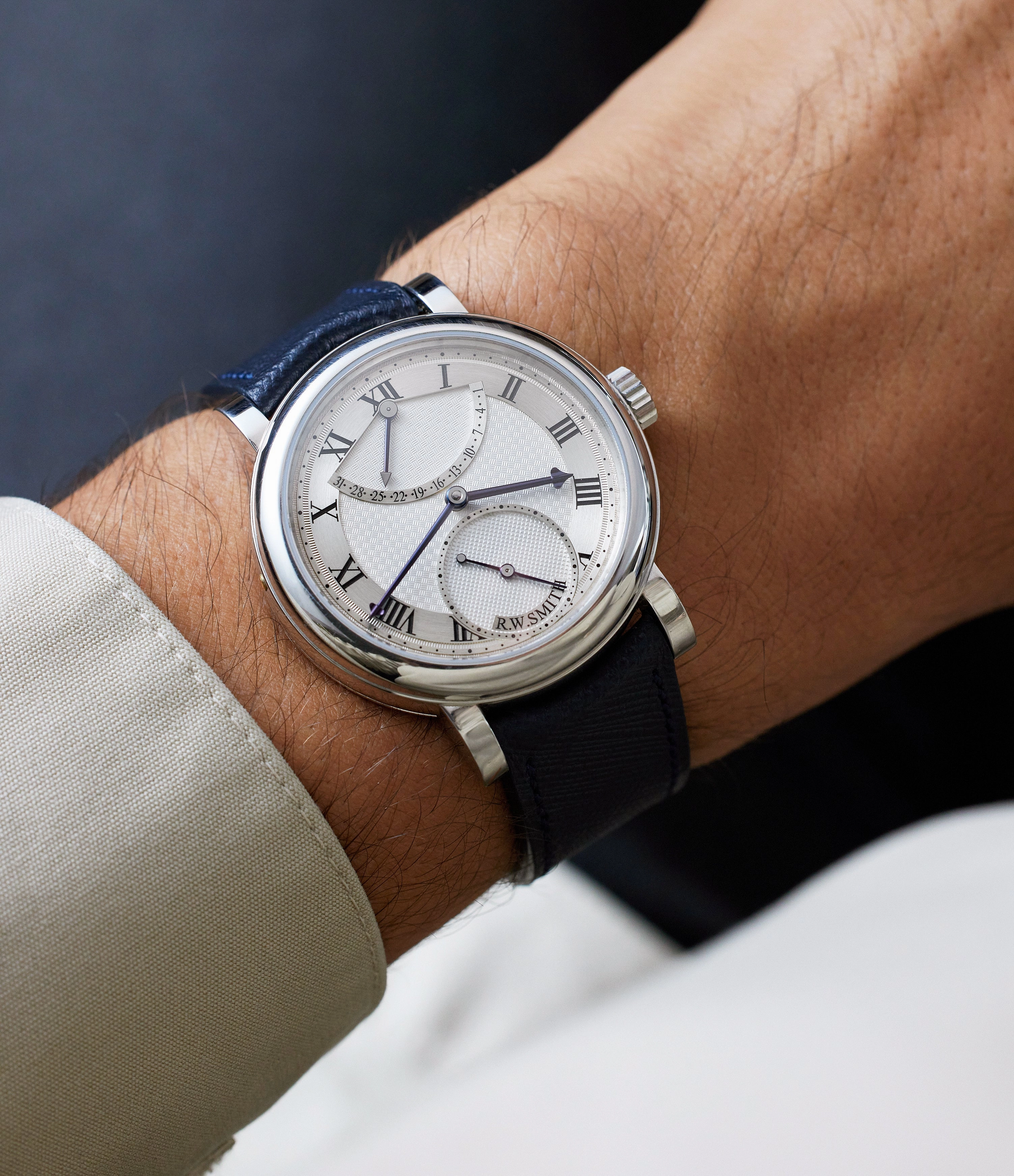 Series 3 | Platinum