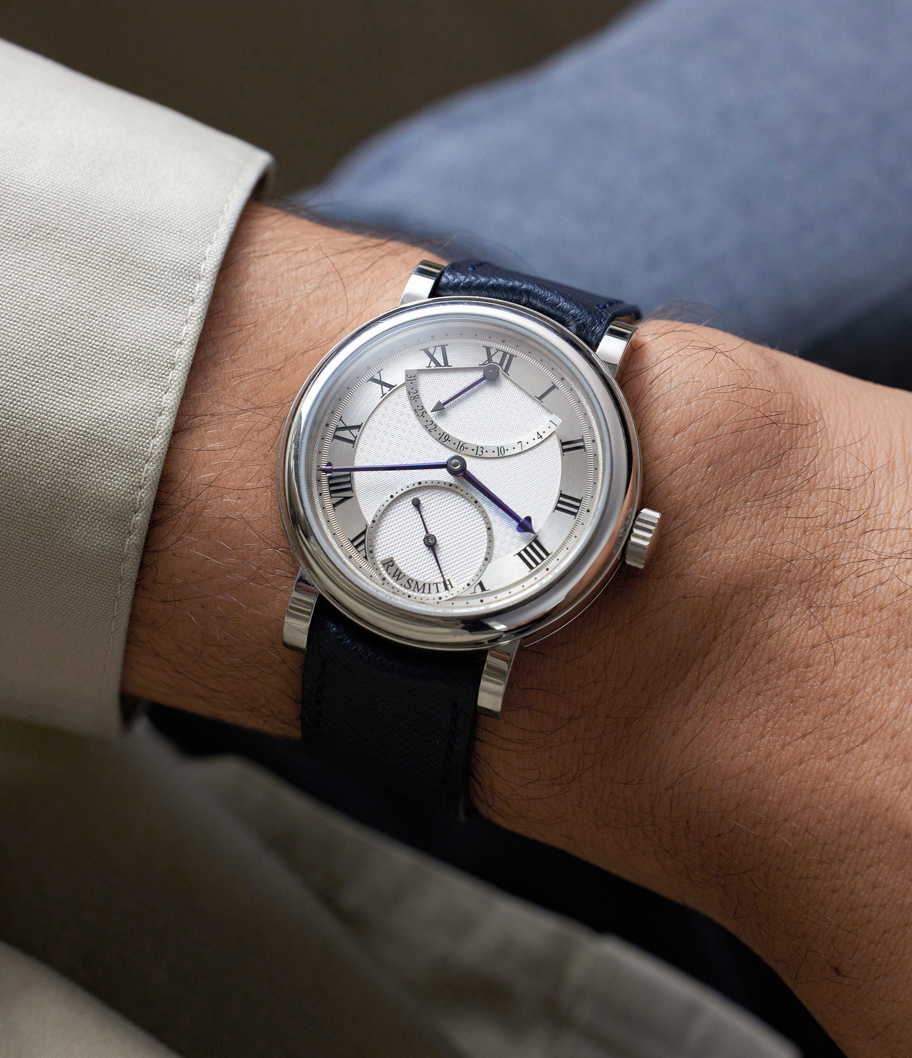 Series 3 | Platinum