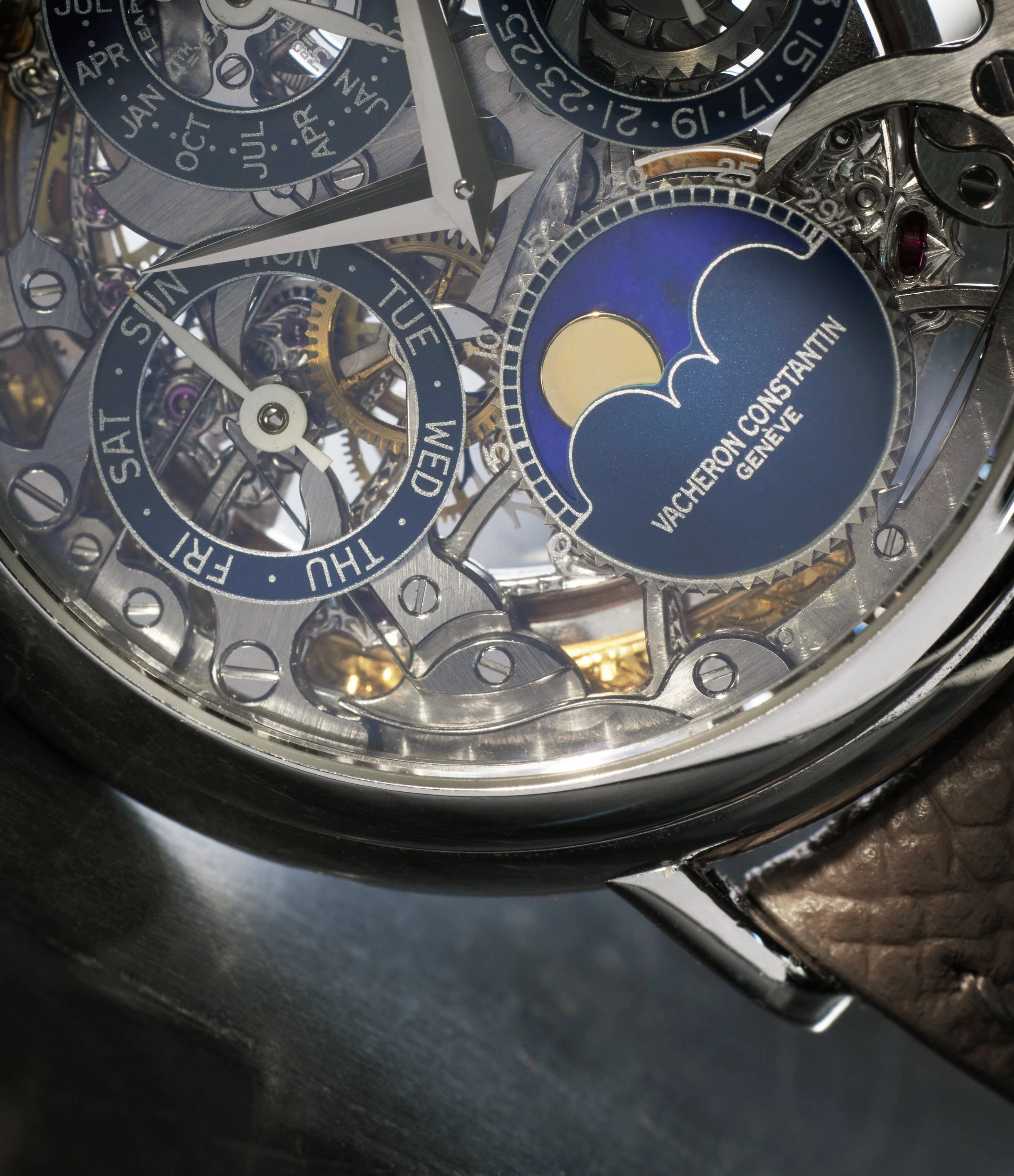 Skeletonised | Perpetual Calendar | 43032P | Platinum