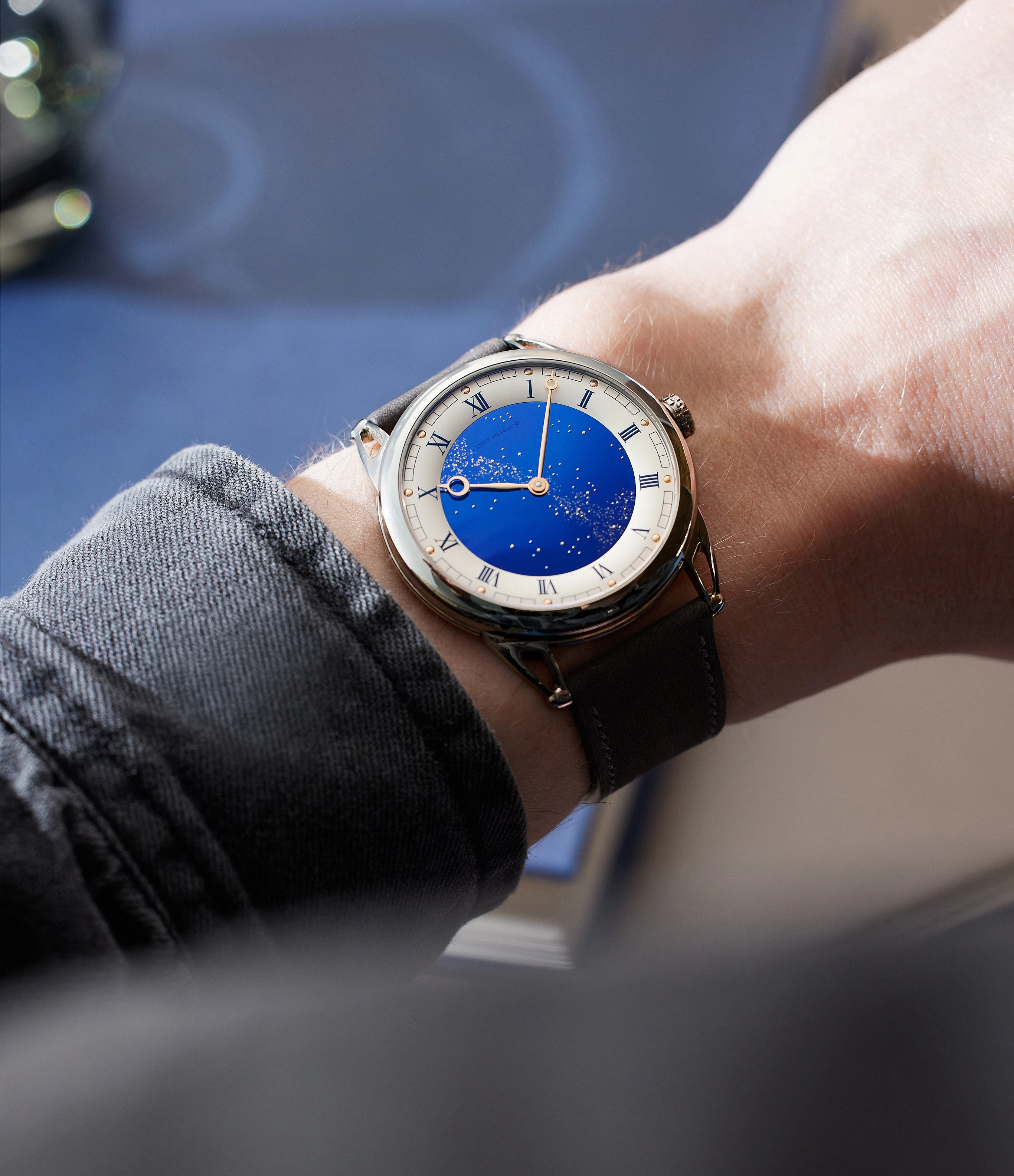 Starry Varius | DB25VTIS3 | Titanium