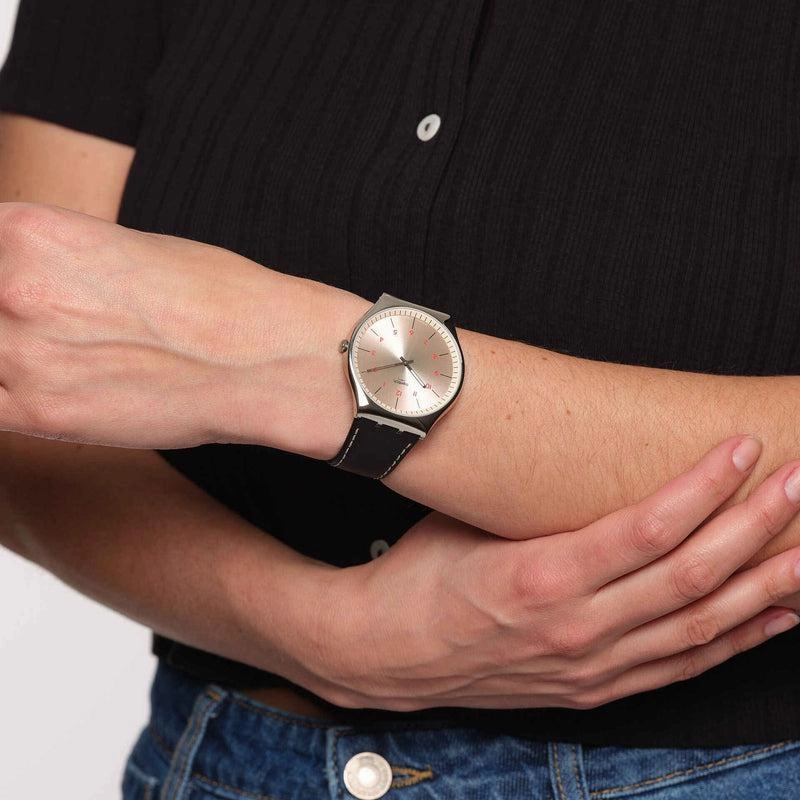 Swatch SMART STITCH Watch SS07S118