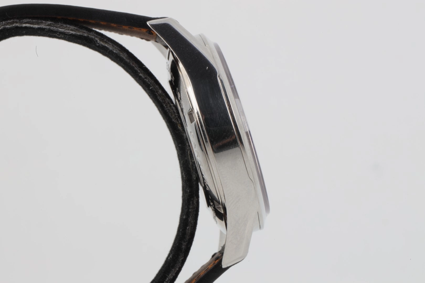Tag Heuer Carrera YT211B Stainless Steel 39mm Men's Watch