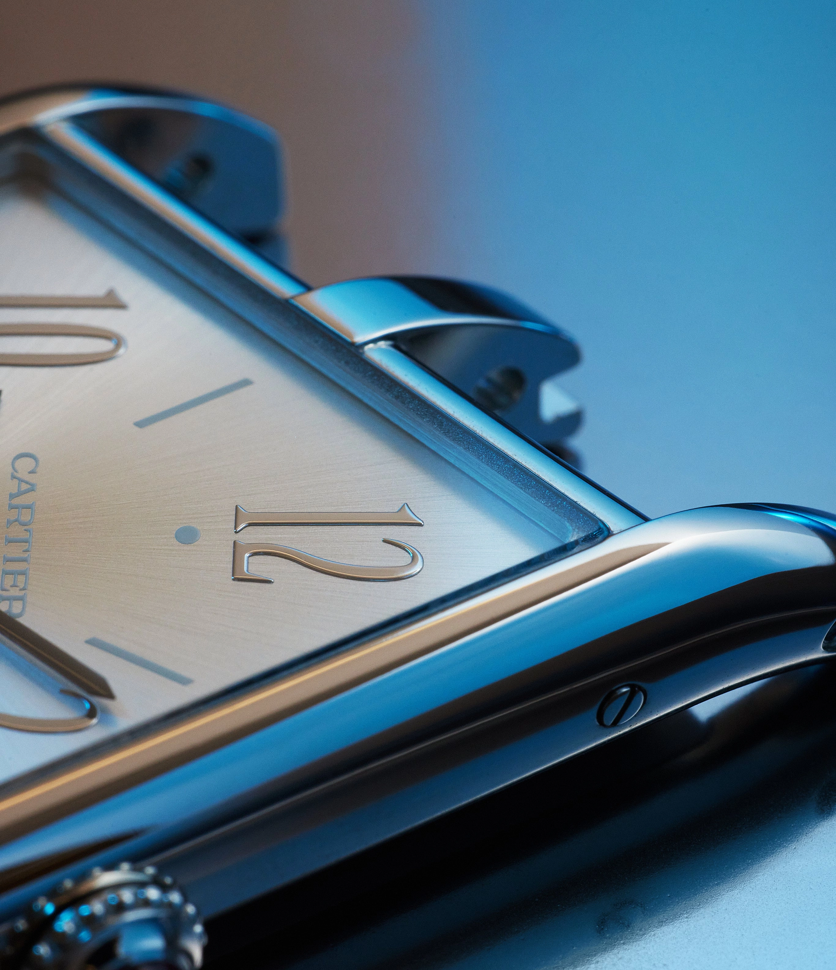 Tank Asymetrique | Cartier Priv Limited Edition | Platinum