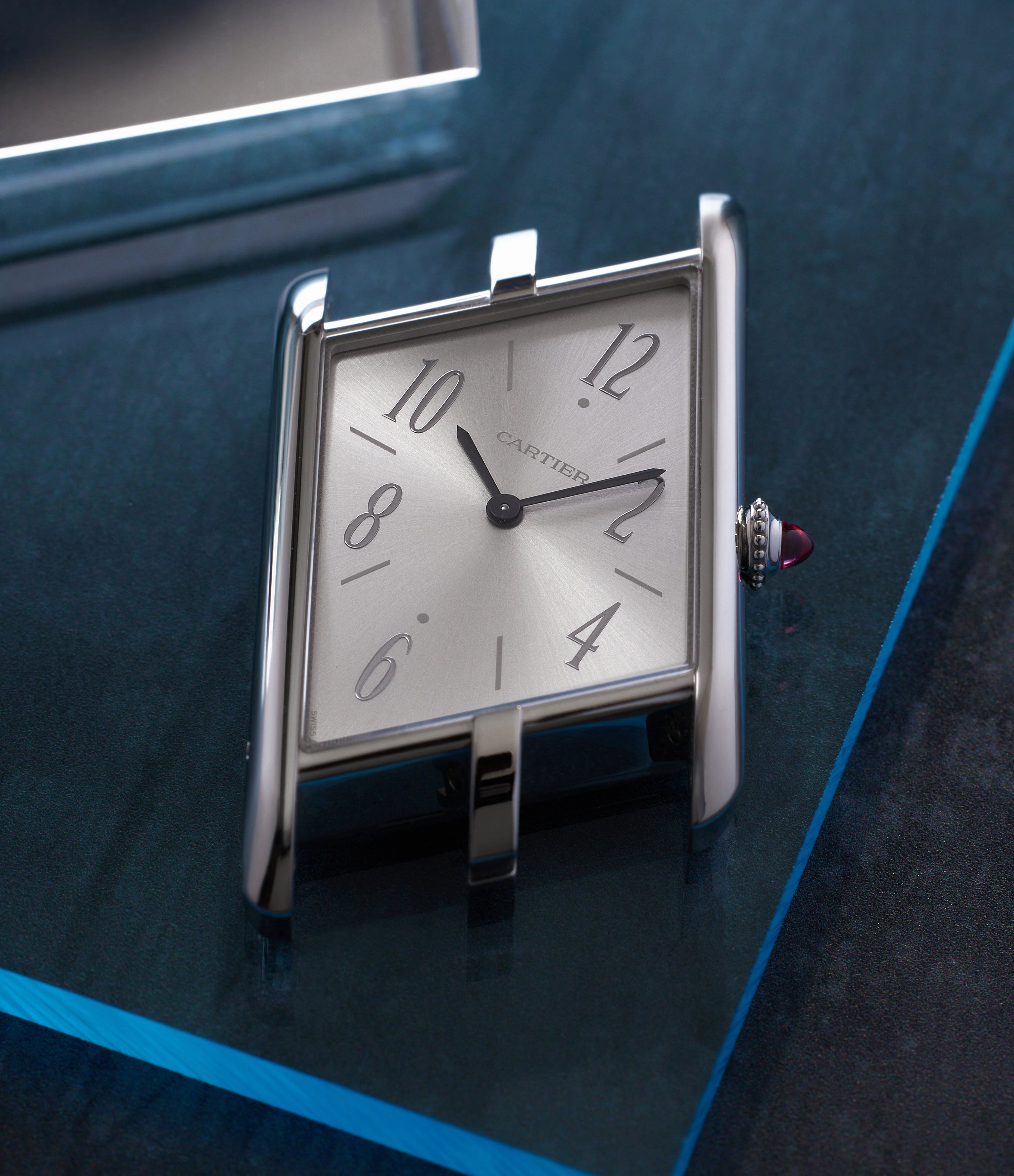 Tank Asymetrique | Cartier Prive Limited Edition | Platinum