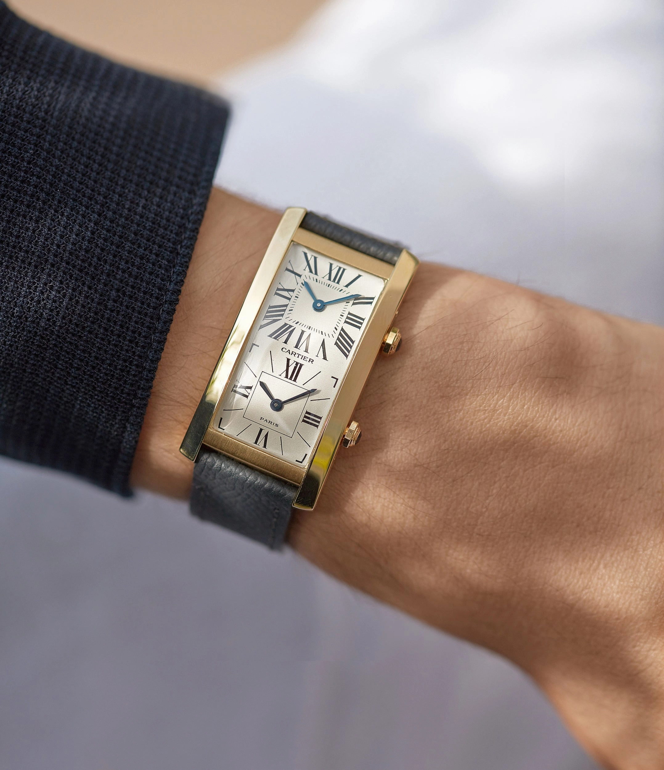Tank Cintre | Dual-Time | Yellow Gold