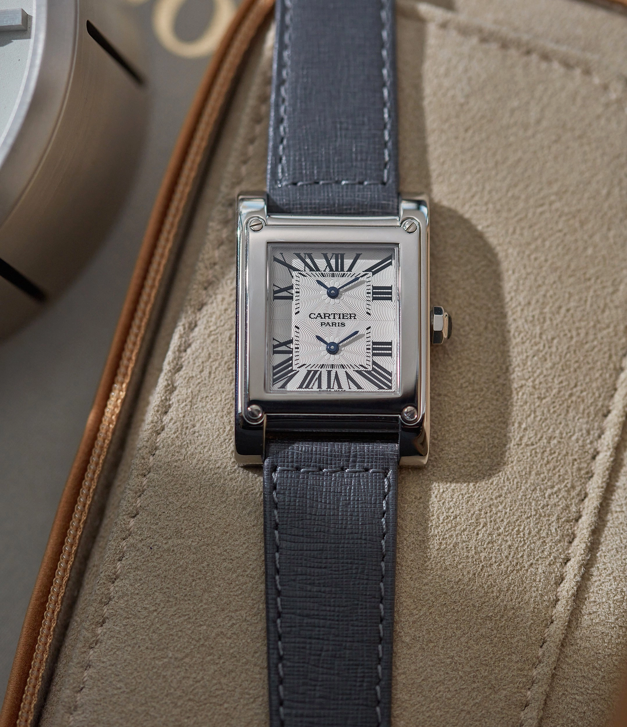 Tank  Vis | Dual-Time | White Gold