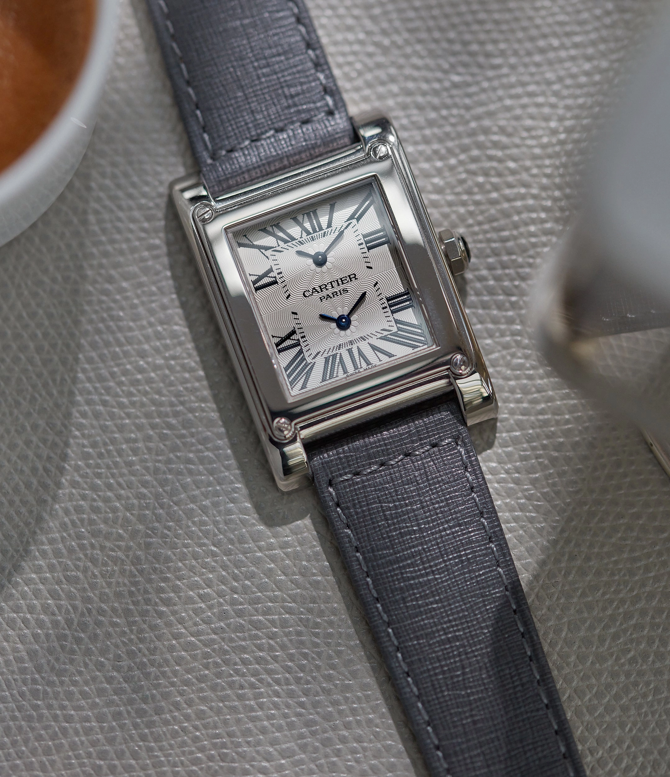Tank  Vis | Dual-Time | White Gold
