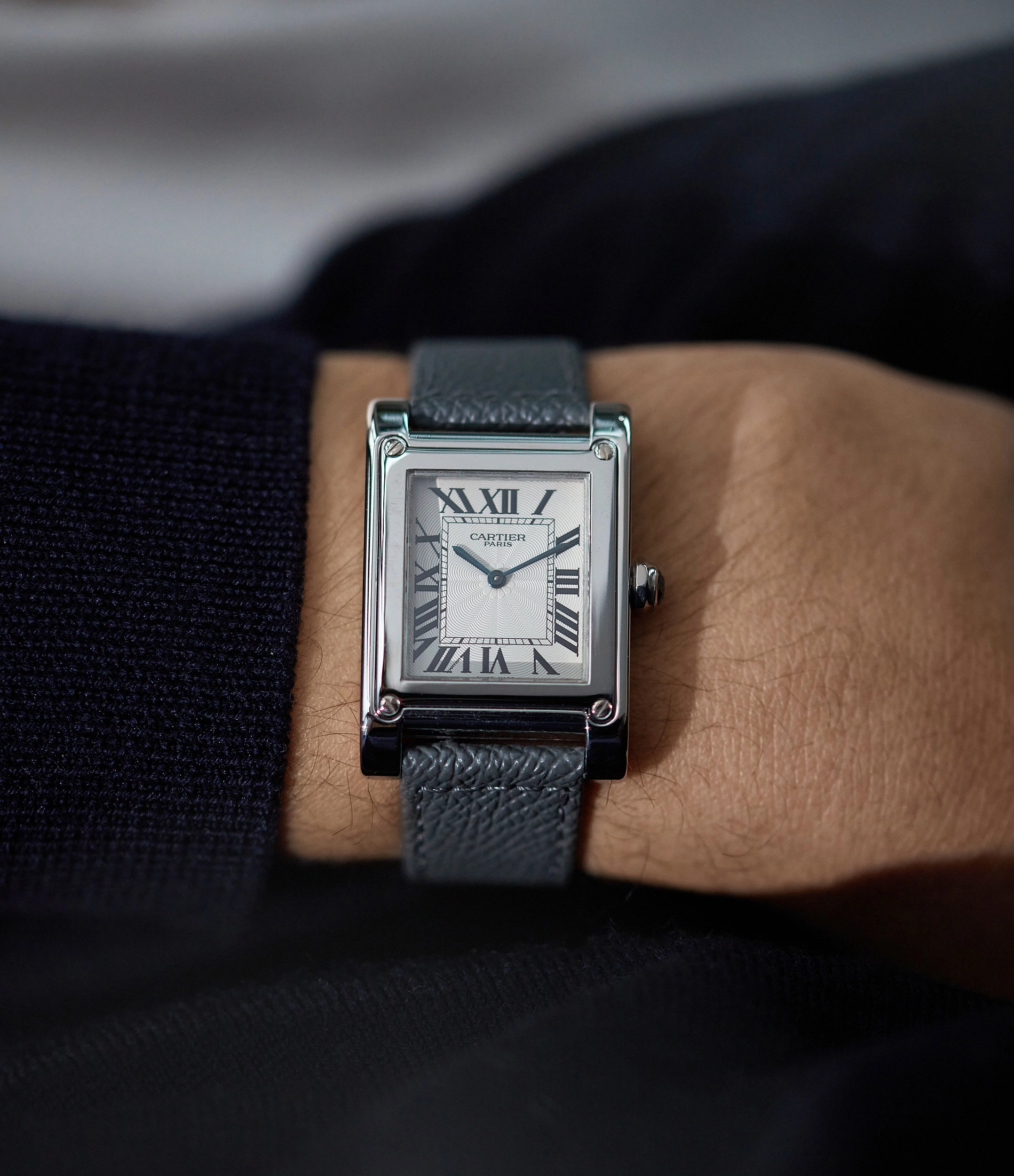 Tank  Vis | Platinum