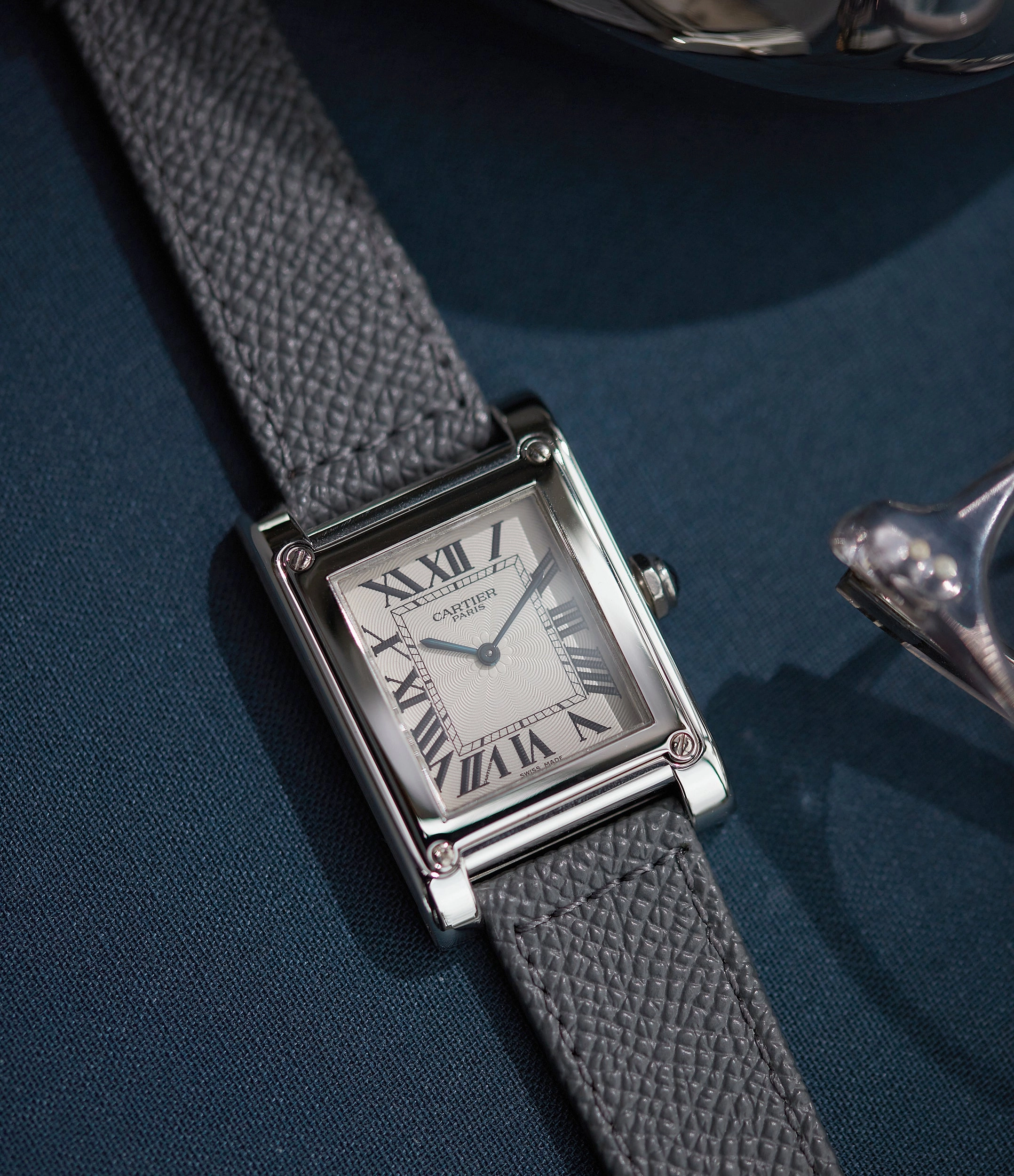Tank  Vis | Platinum
