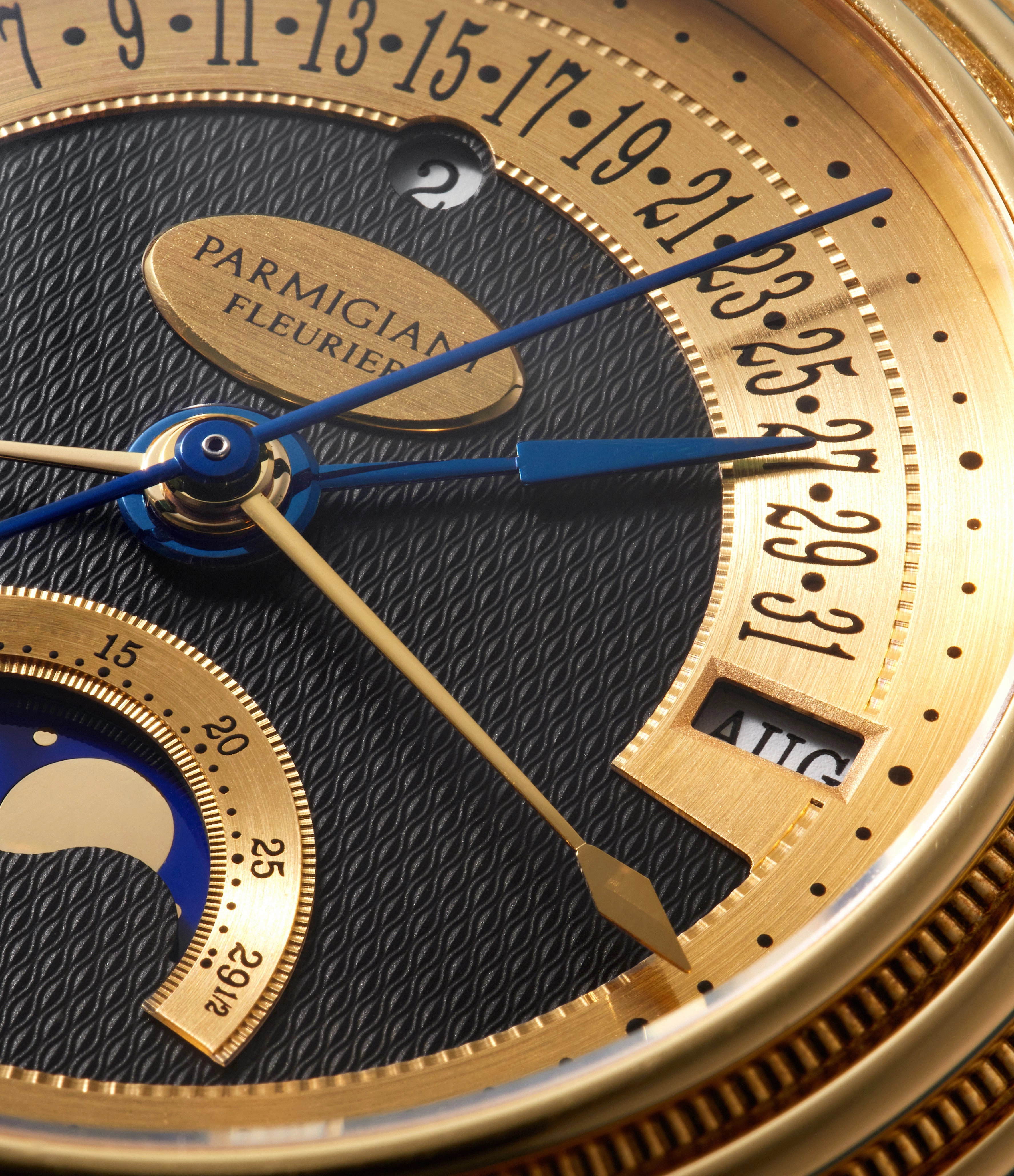 Toric Retrograde Perpetual Calendar | Yellow Gold