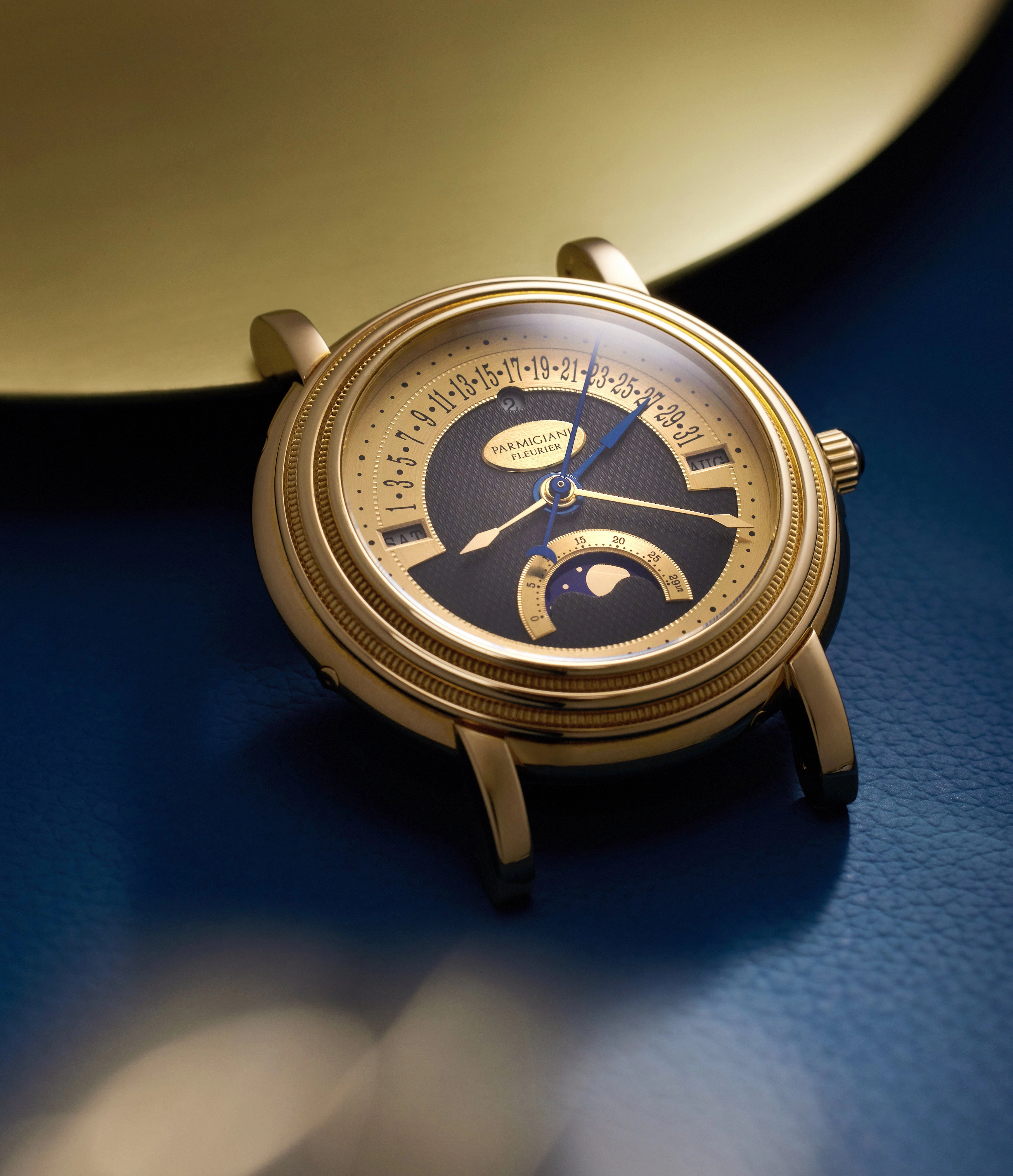 Toric Retrograde Perpetual Calendar | Yellow Gold