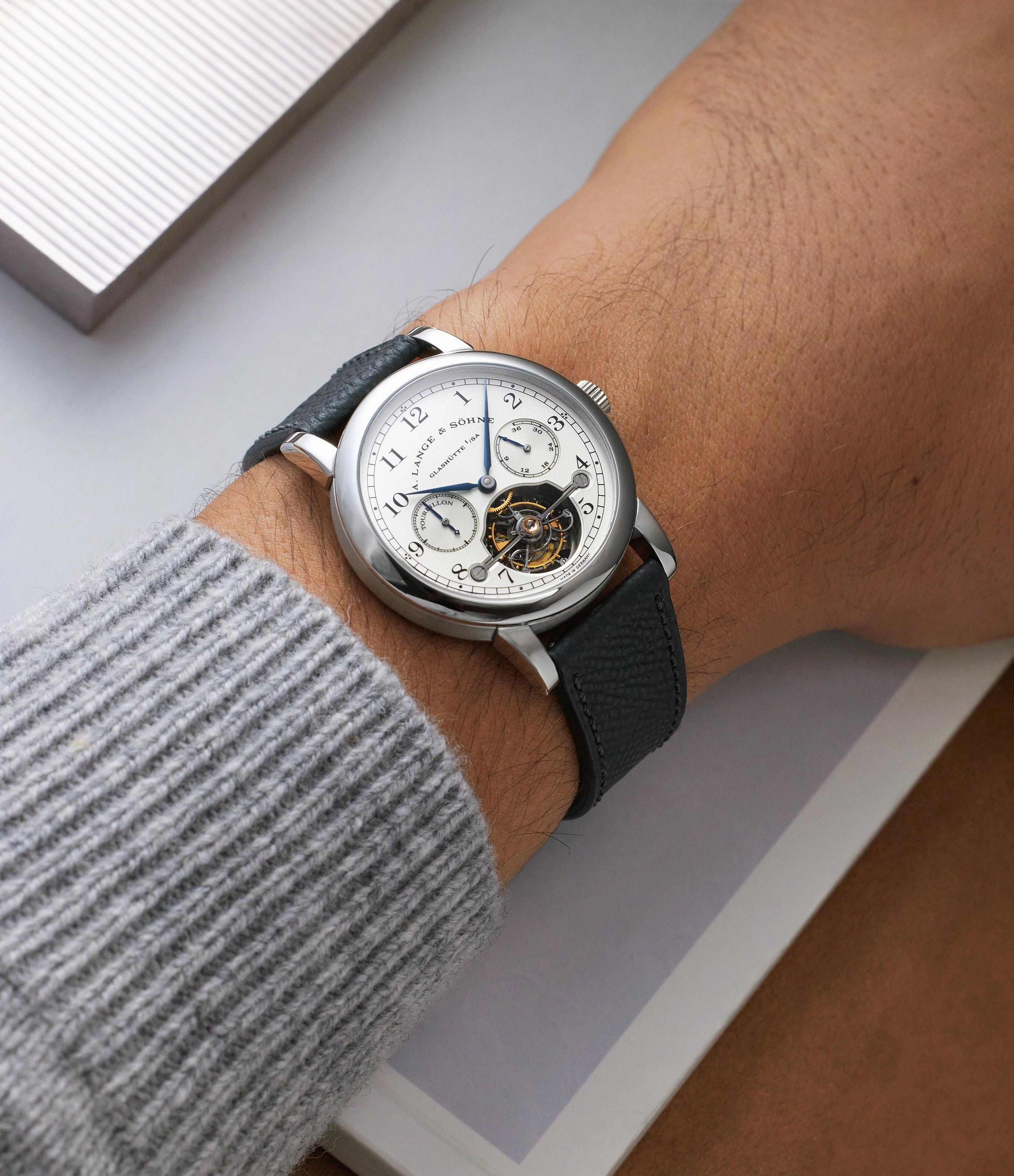 Tourbillon Pour le Mrite | Platinum