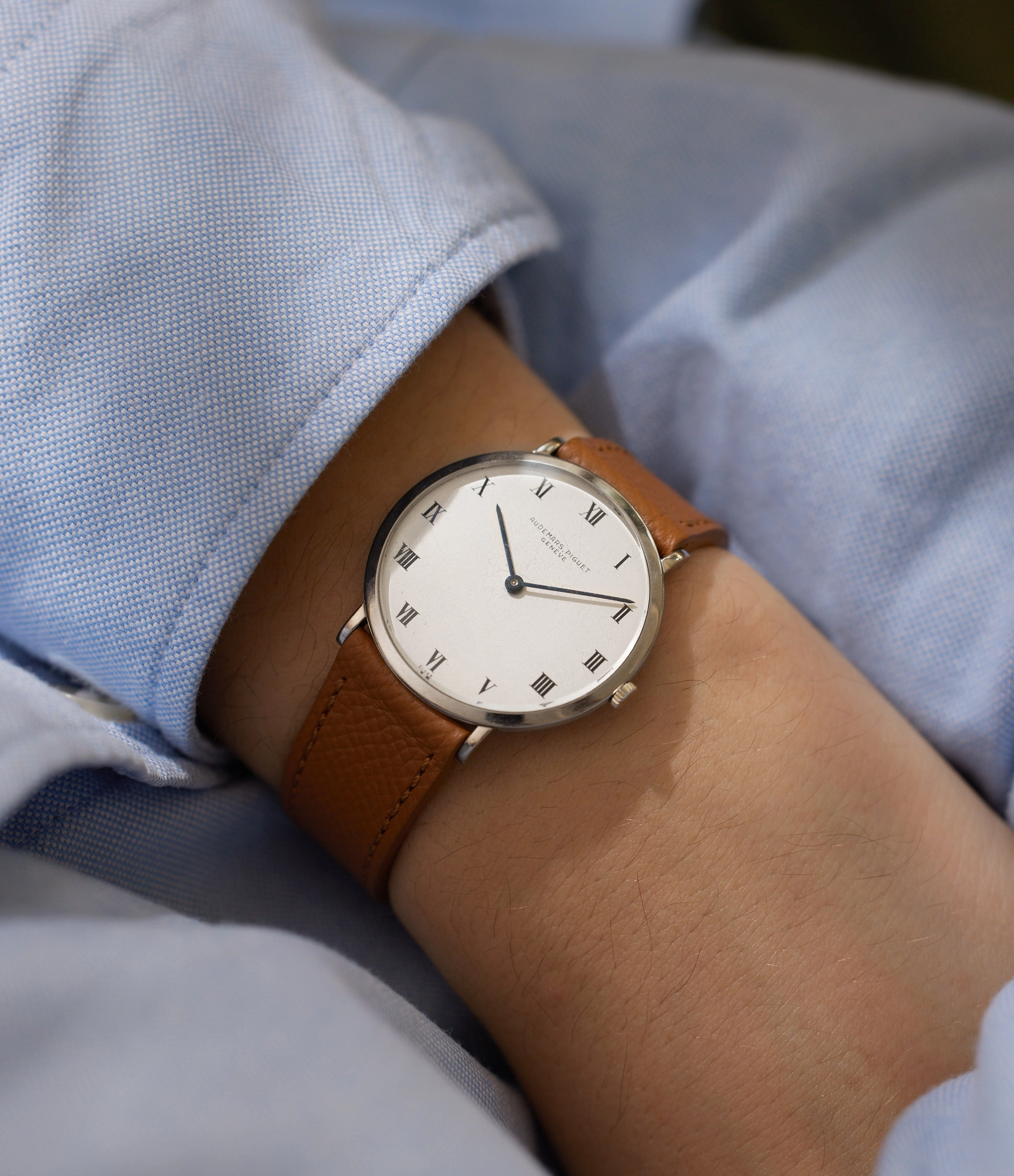 Ultra-thin Dress Watch | White Gold