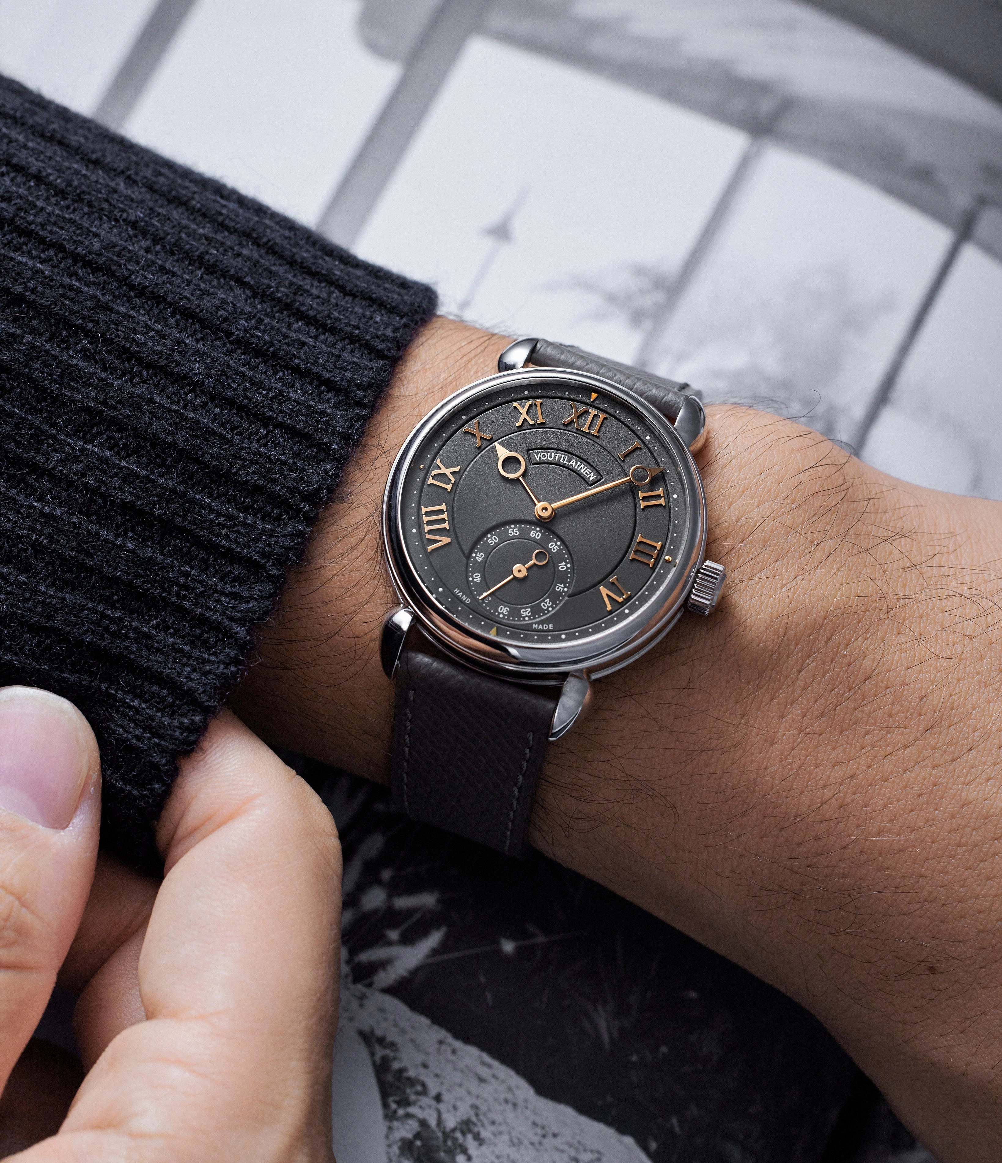 Vingt-8 | Besanon Observatory Certified | Platinum