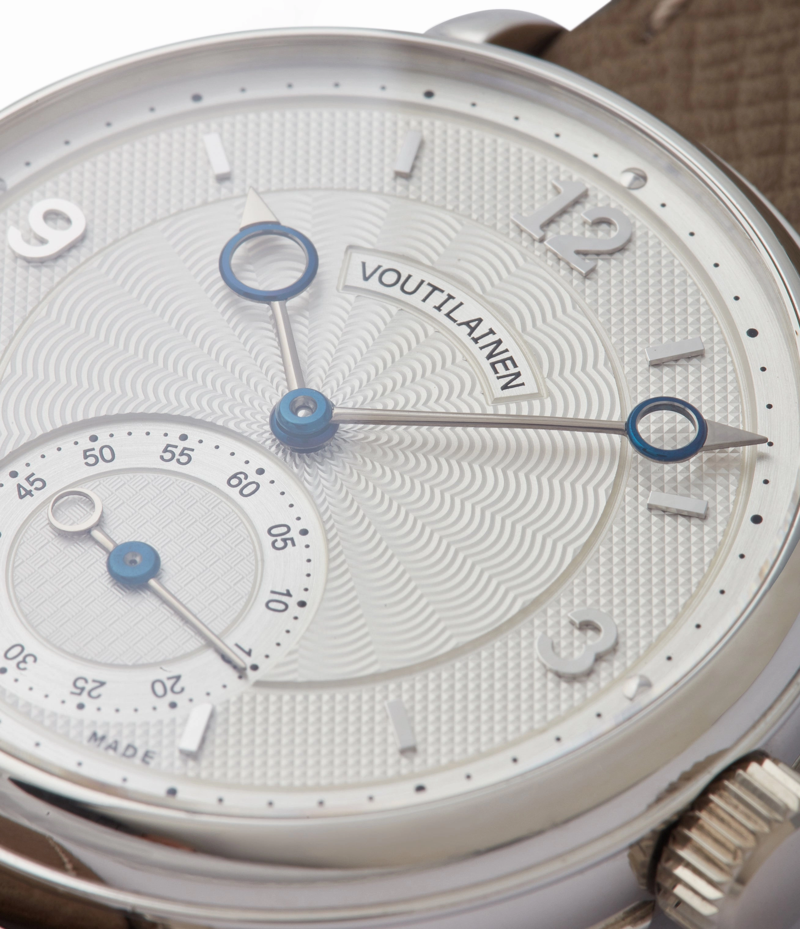Vingt-8 | Platinum